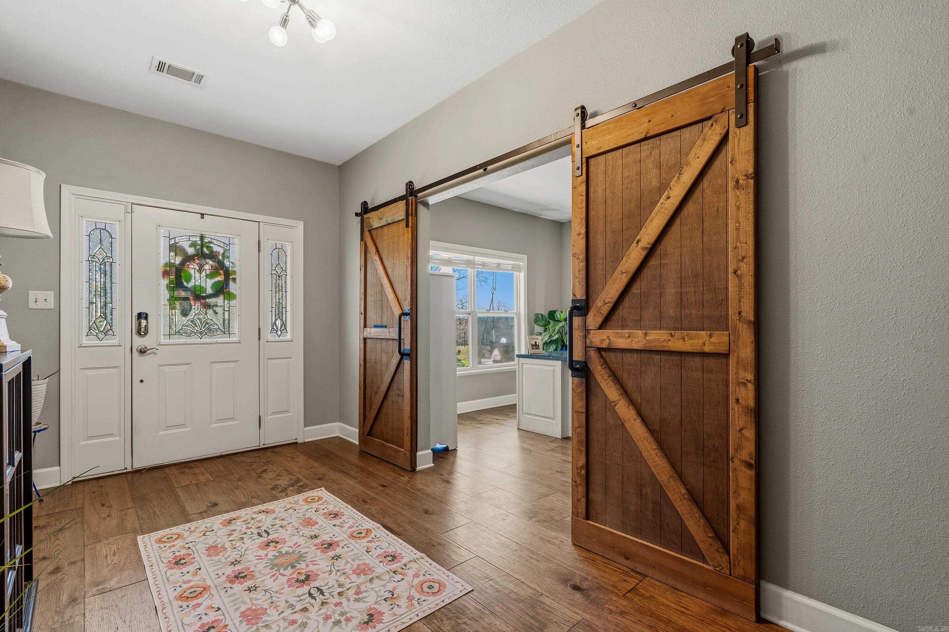 PARKWAY VILLAGE - Residential