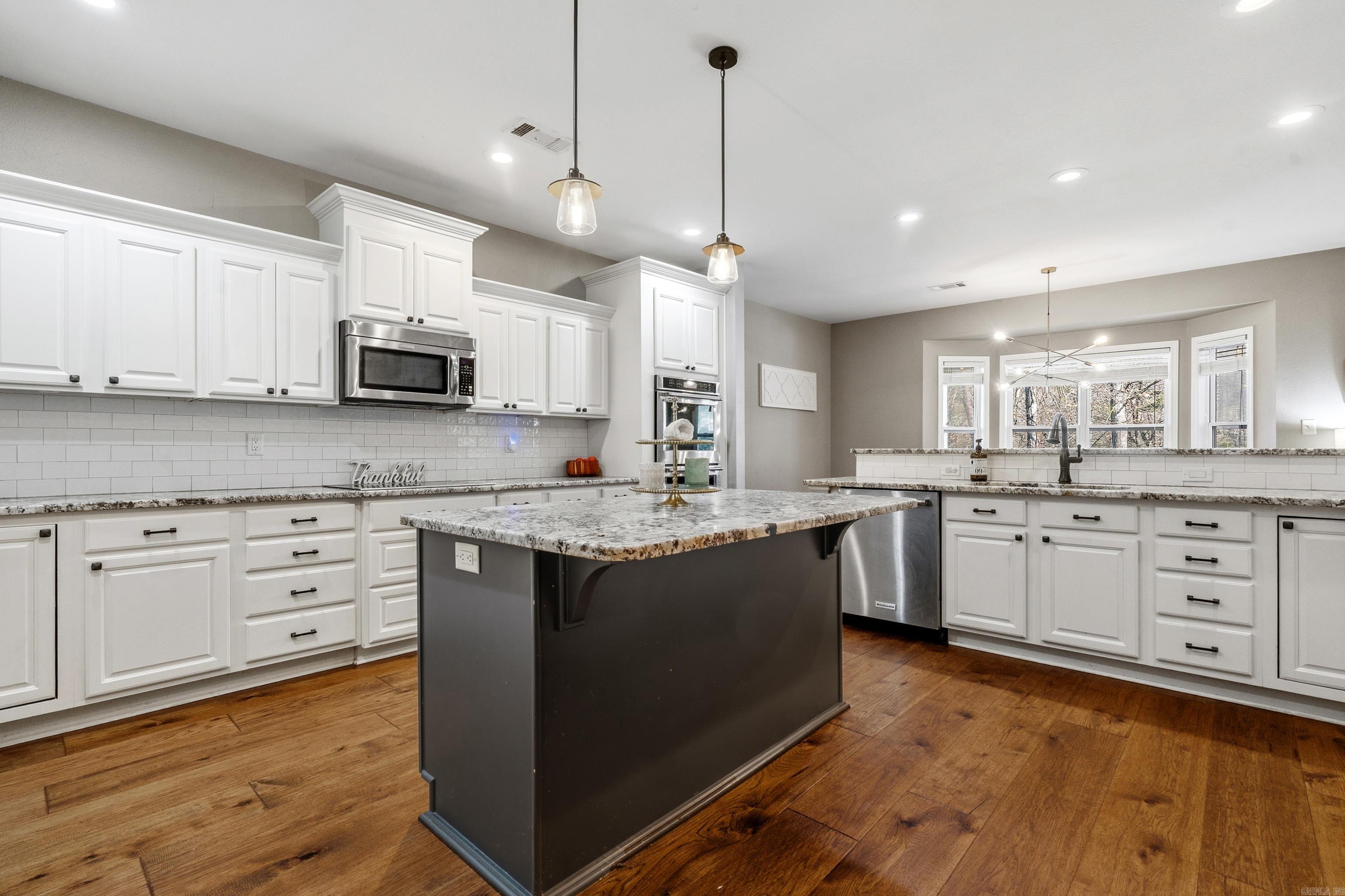 PARKWAY VILLAGE - Residential