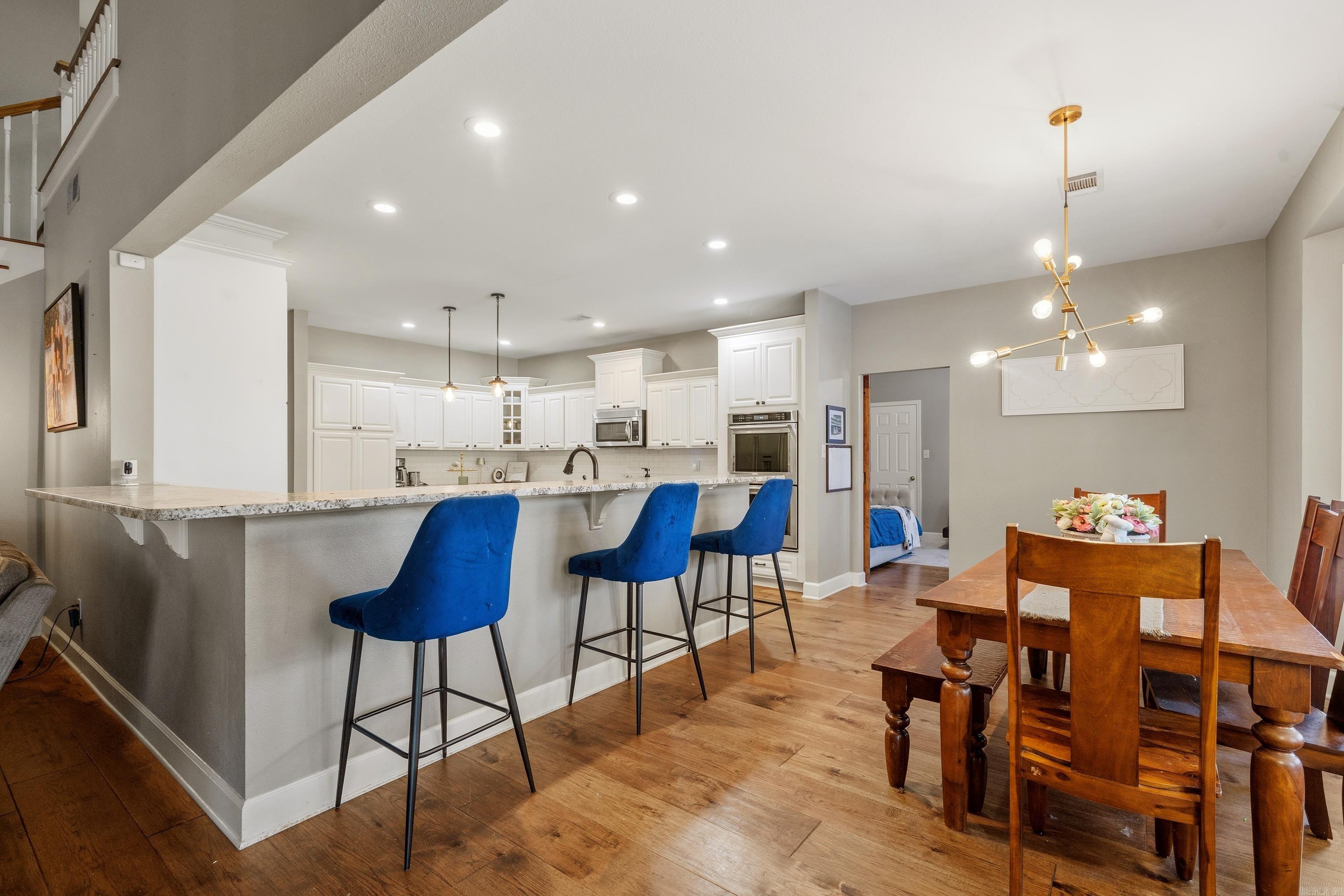 PARKWAY VILLAGE - Residential