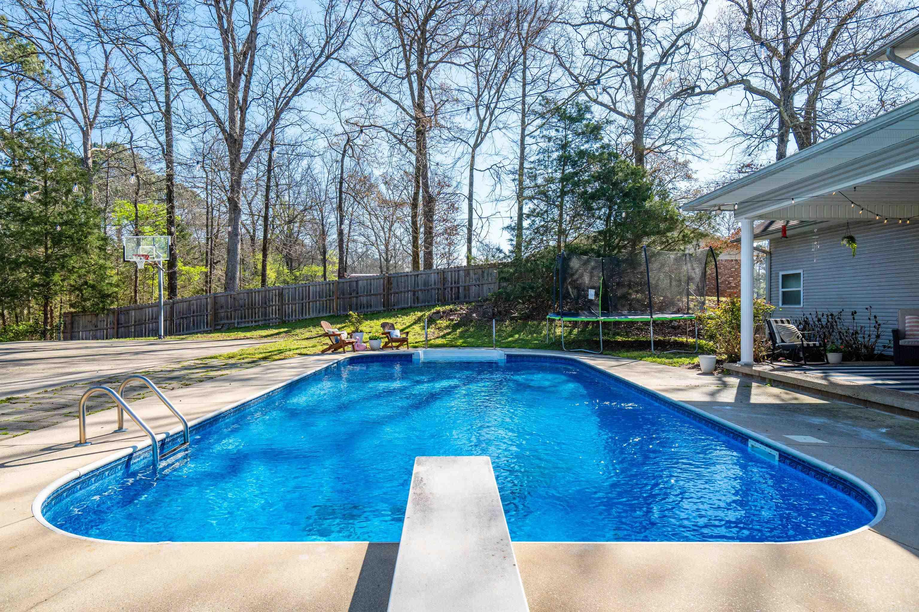 PARKWAY VILLAGE - Residential