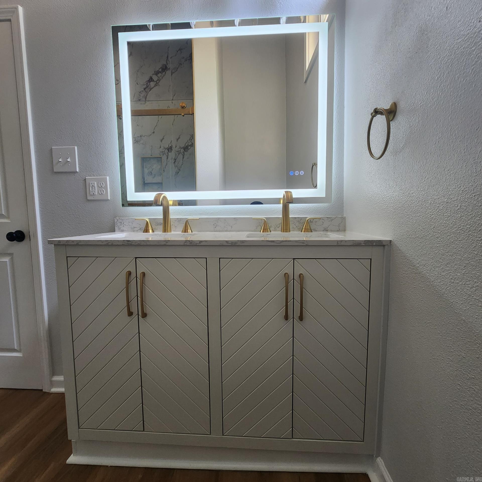 Deshon JW - Residential