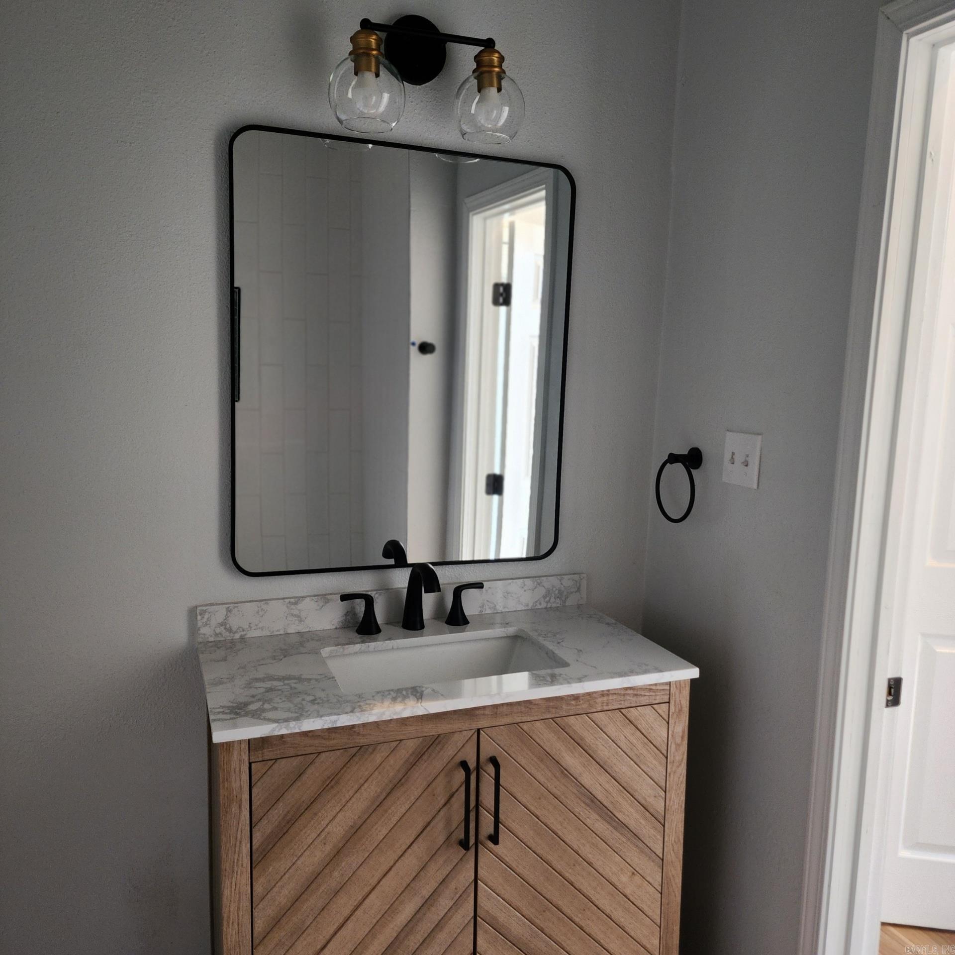 Deshon JW - Residential