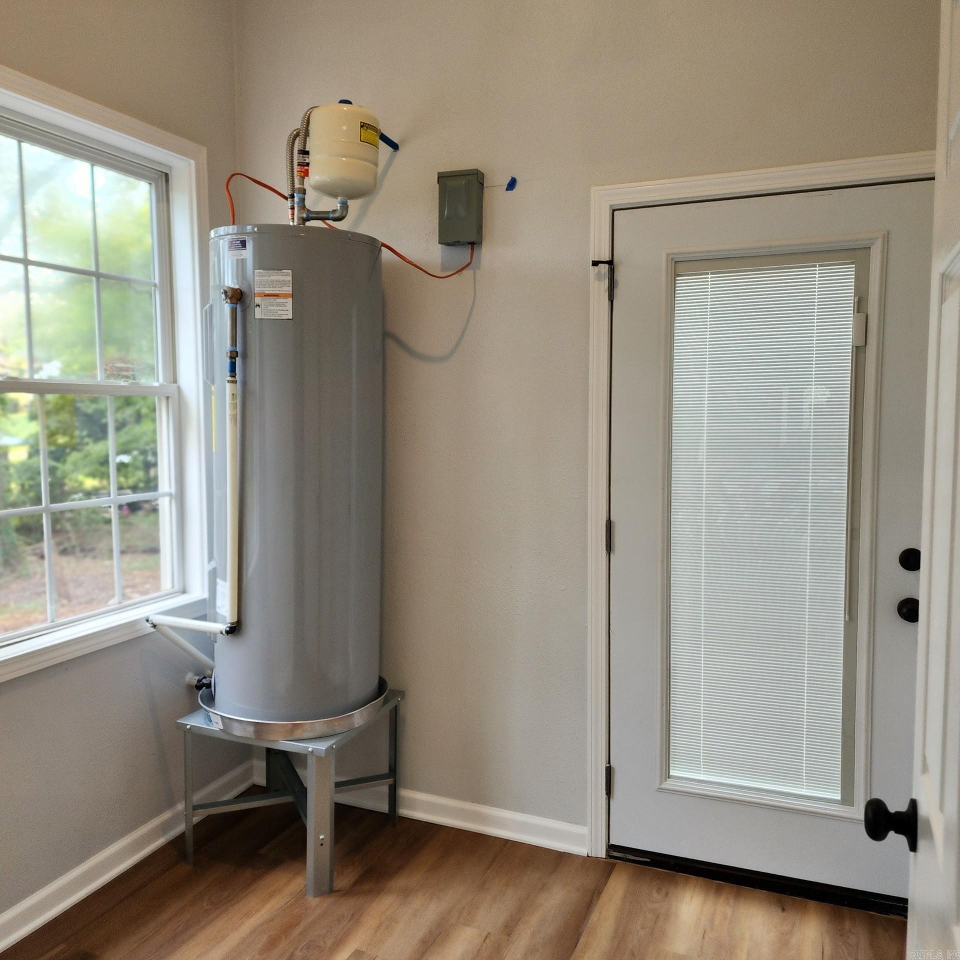 Deshon JW - Residential