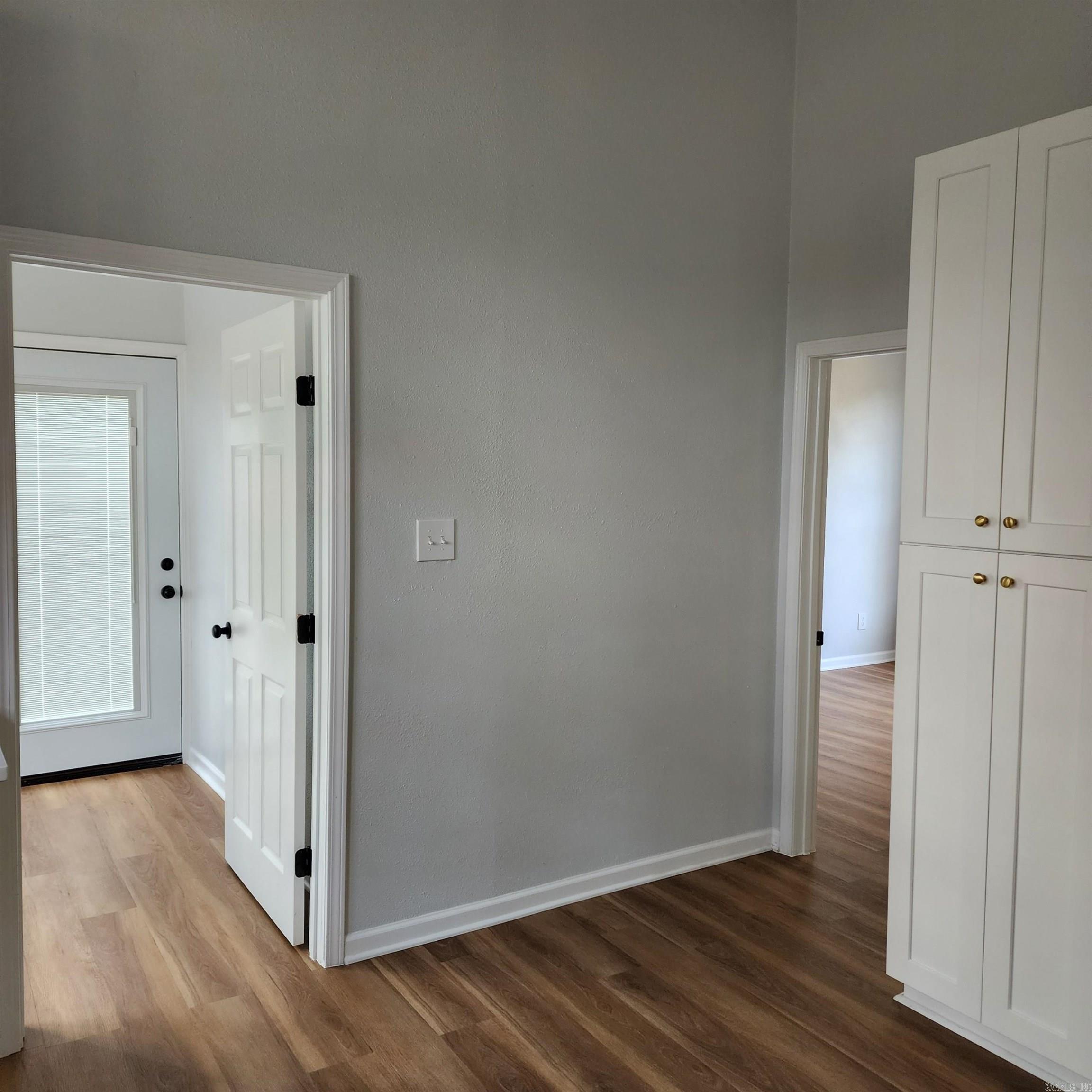 Deshon JW - Residential