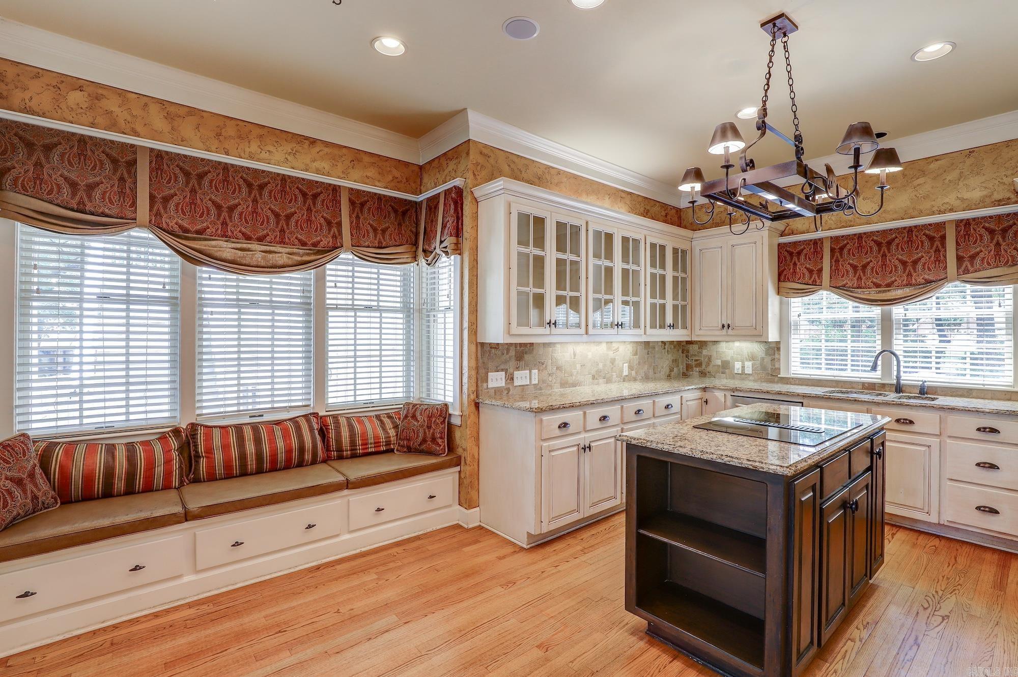 Tall Oaks - Residential