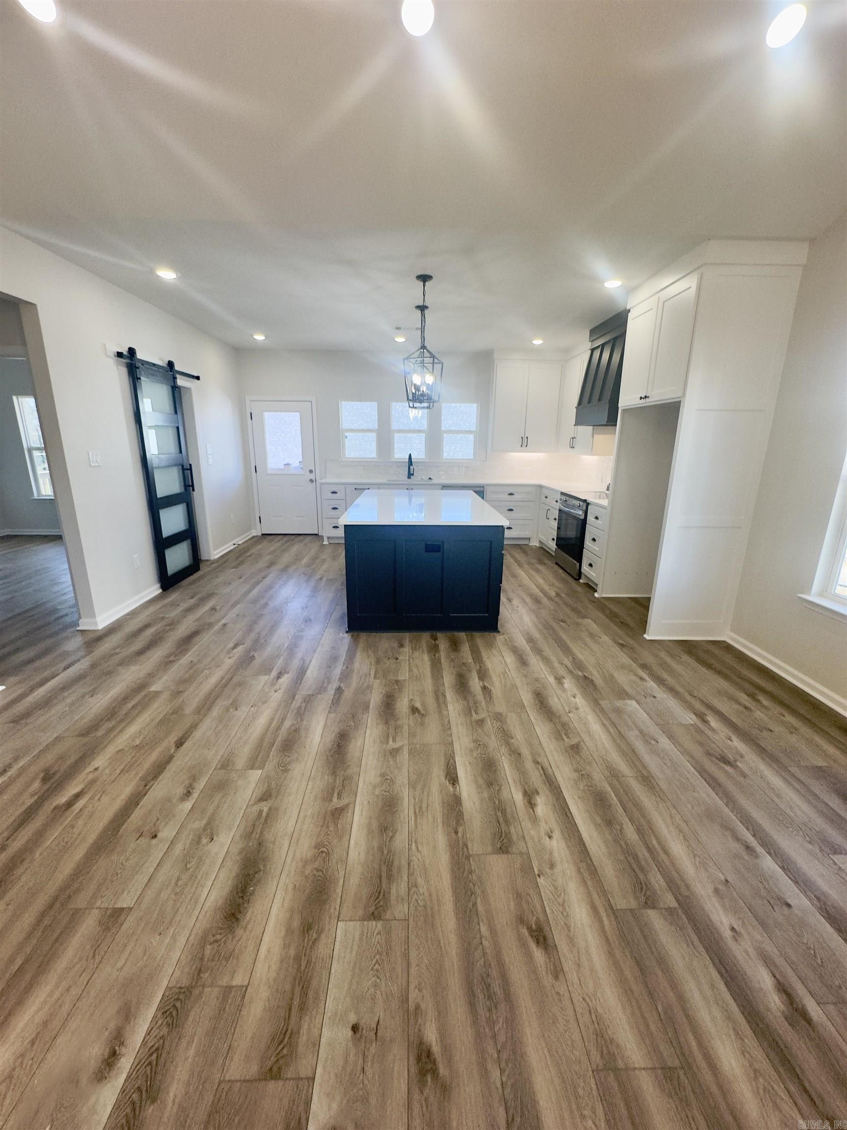 DICKINSON - Residential