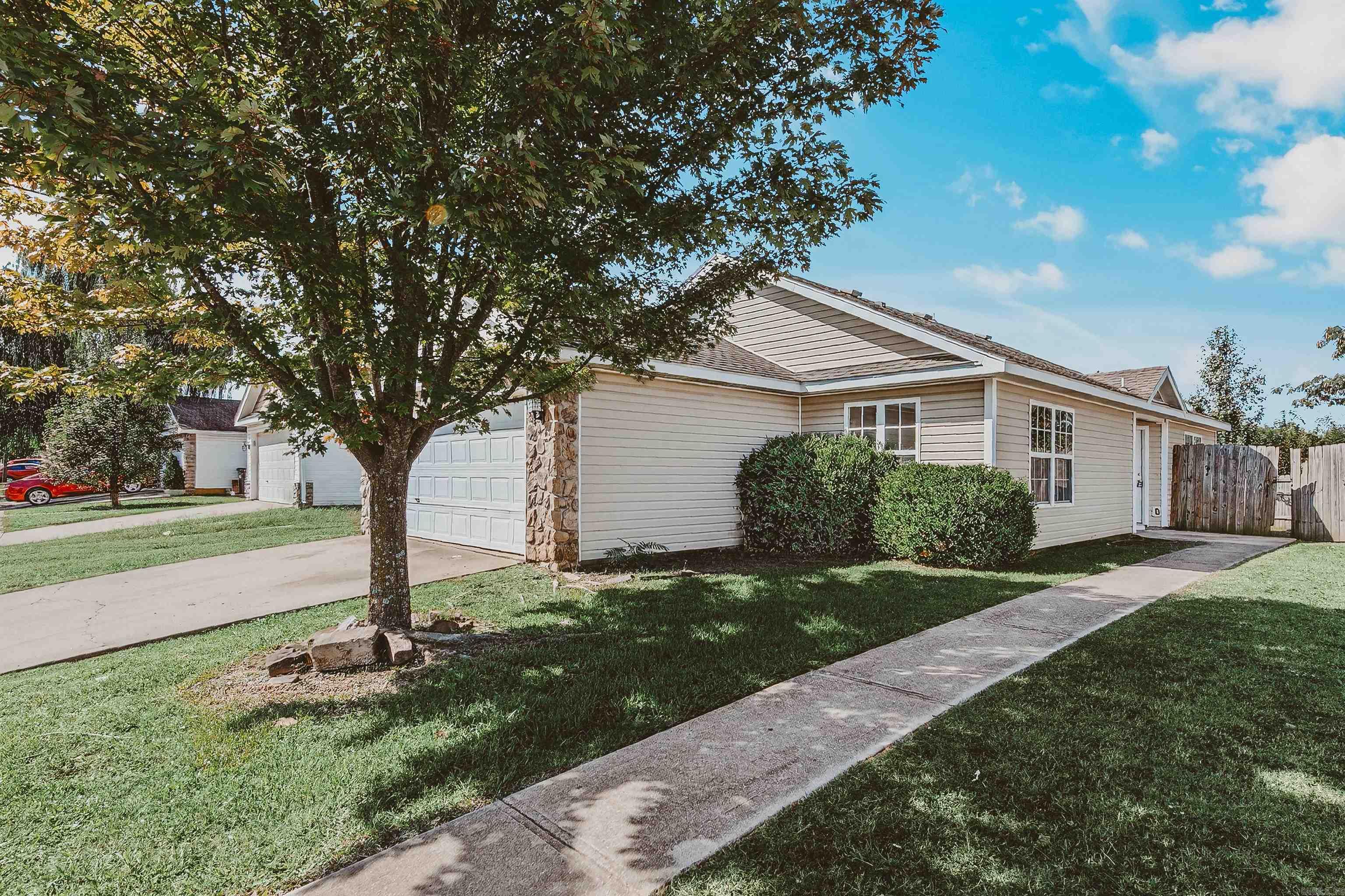 This newly updated 3-bedroom, 2-bath home features fresh interior paint and brand-new carpet throughout. You will love the open floor plan with the kitchen that flows seamlessly into the main living space, creating a bright and airy feel. Enjoy the convenience of a 2-car garage that can provide extra storage and the privacy of a fully fenced backyardāideal for your critters or outdoor gatherings. With its clean, updated look and practical layout, this home is ready for you to make it your own!