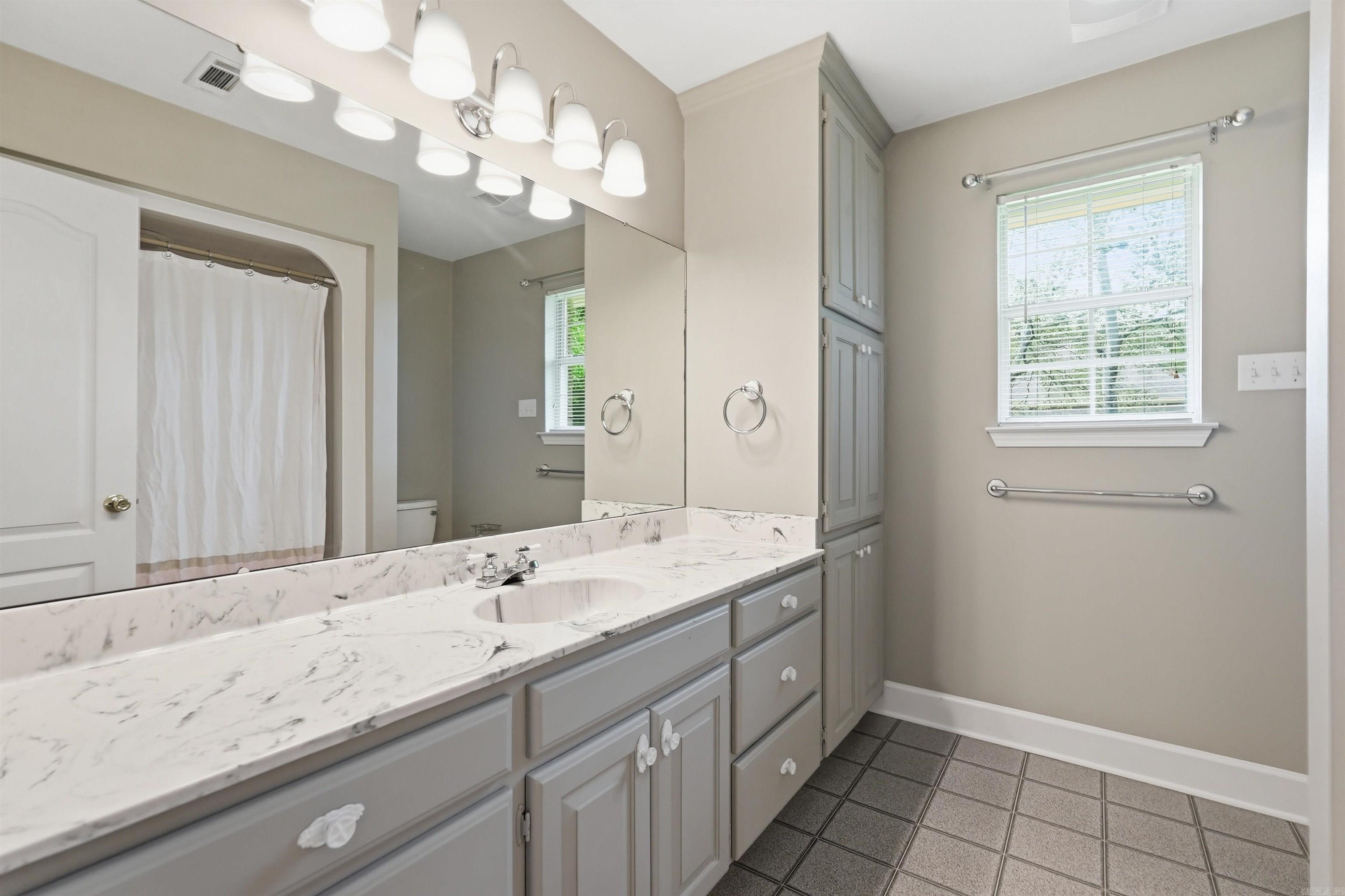 GREENBRIER HGTS - Residential