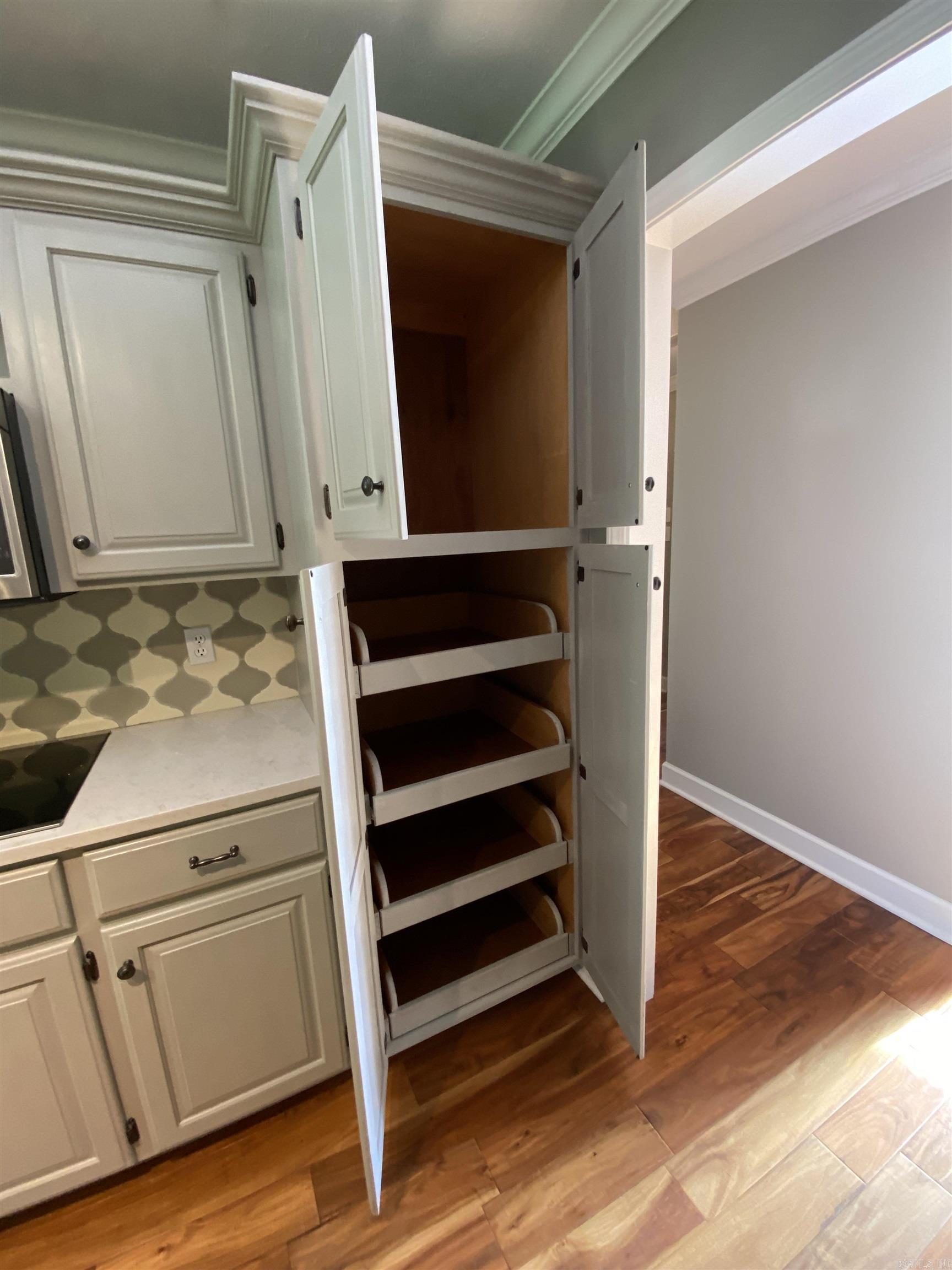 GREENBRIER HGTS - Residential