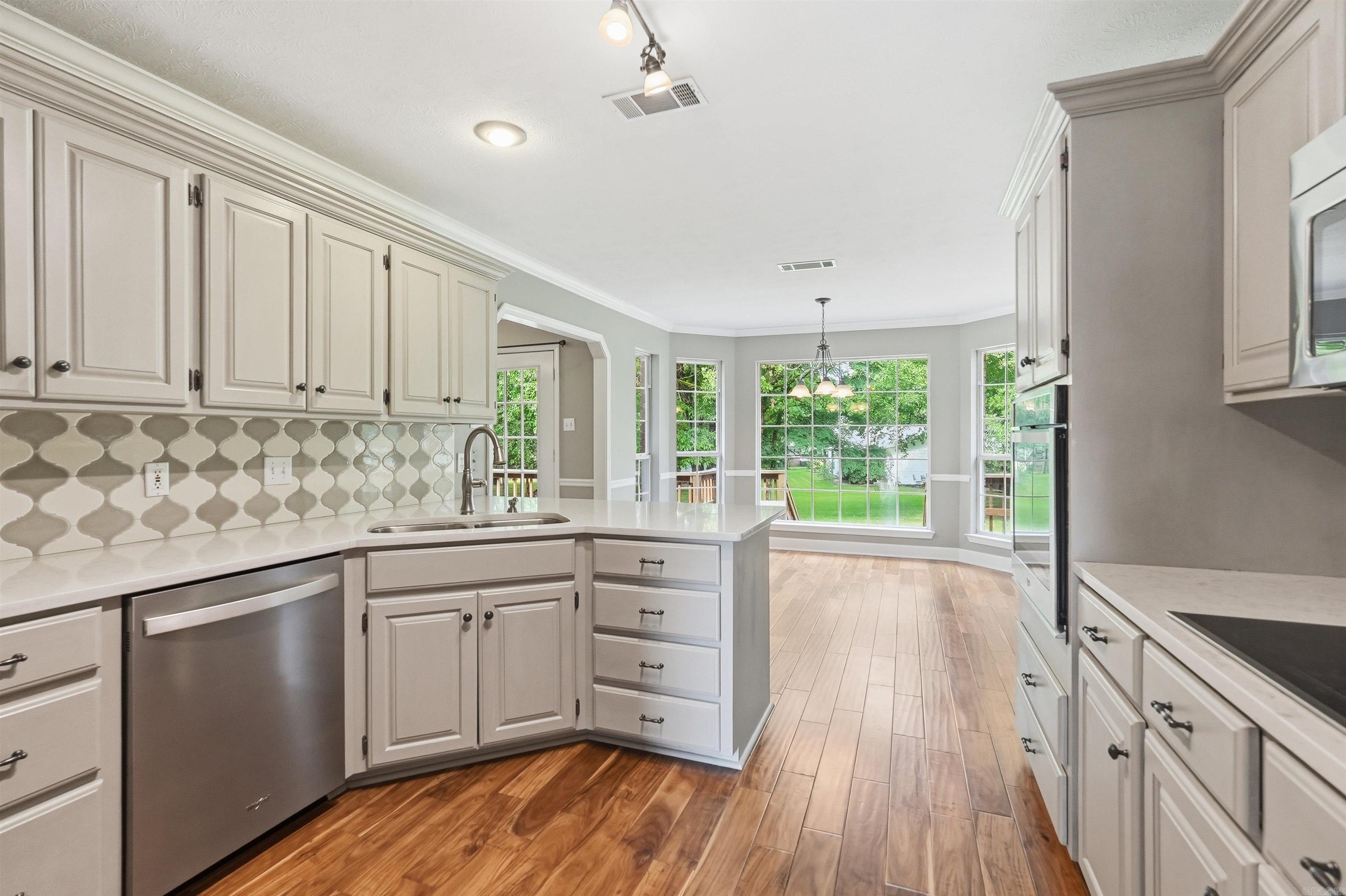GREENBRIER HGTS - Residential