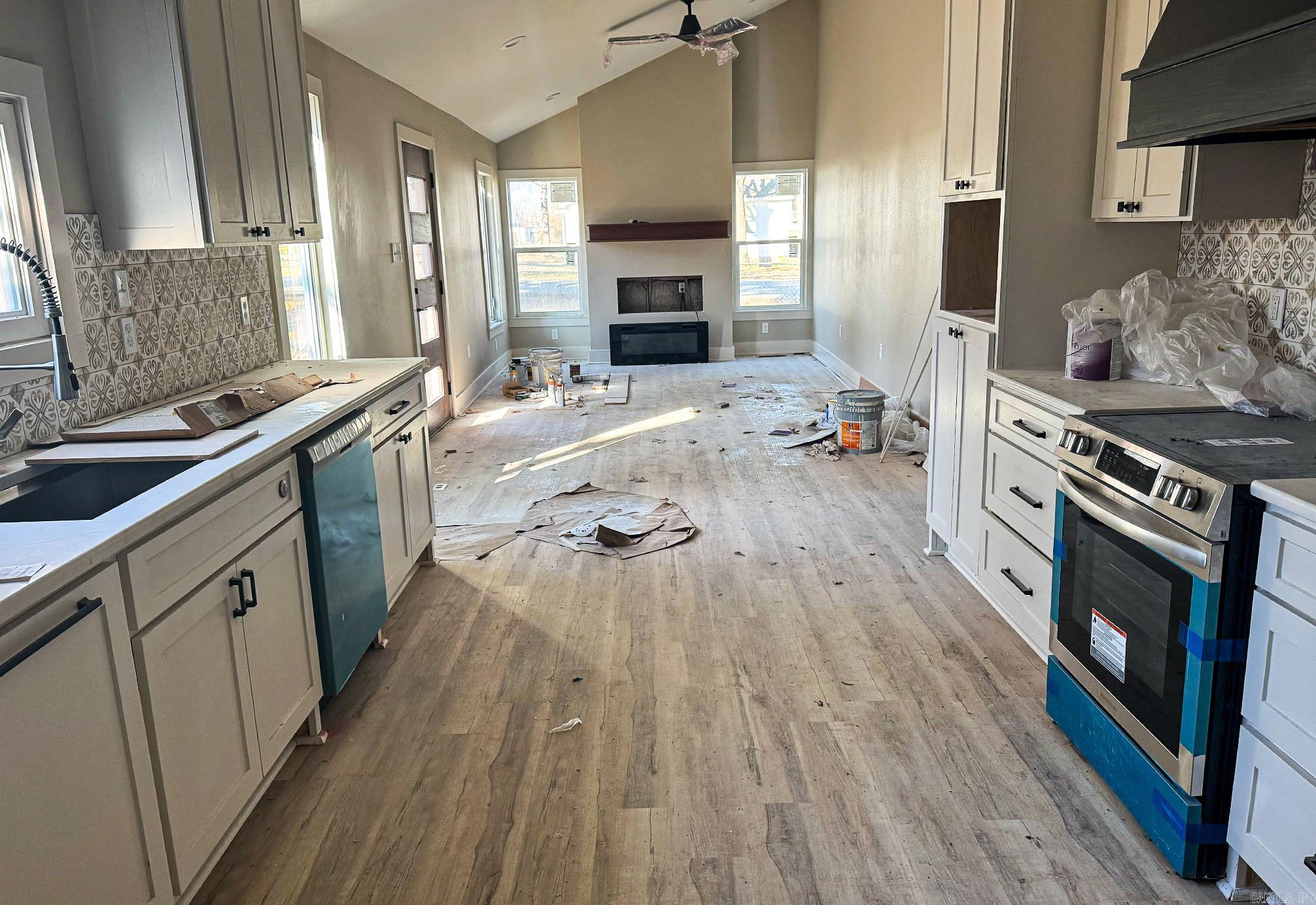 SYLVAN HILLS - Residential