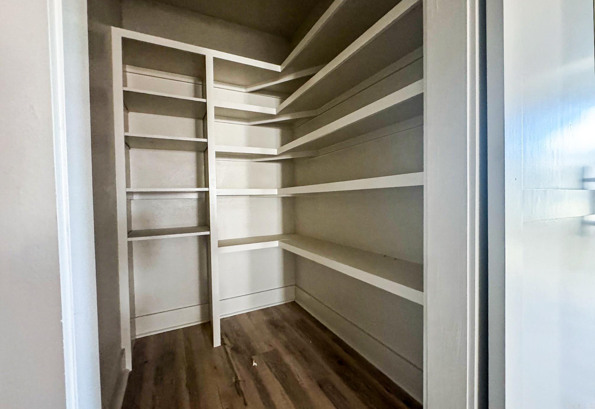 SYLVAN HILLS - Residential