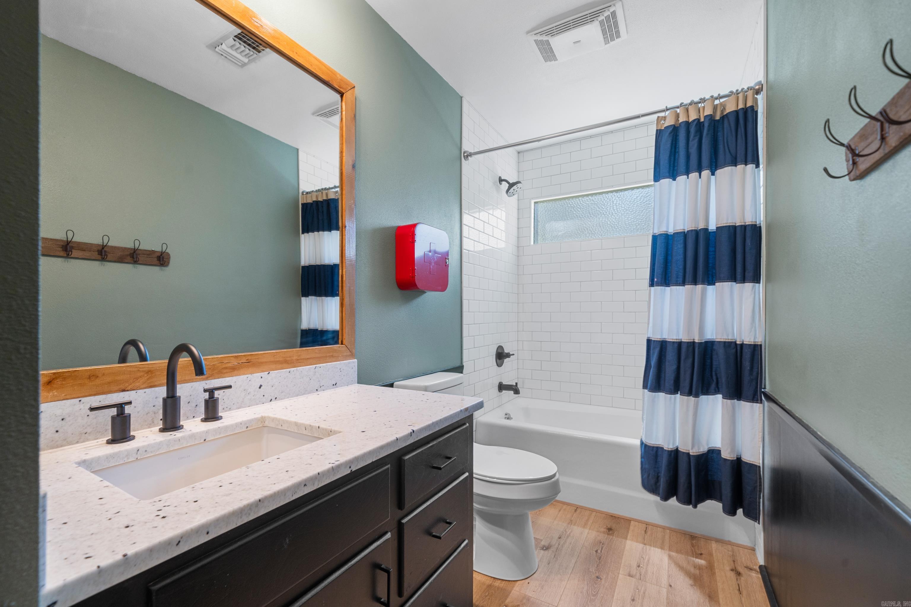 Mount Ida - Residential