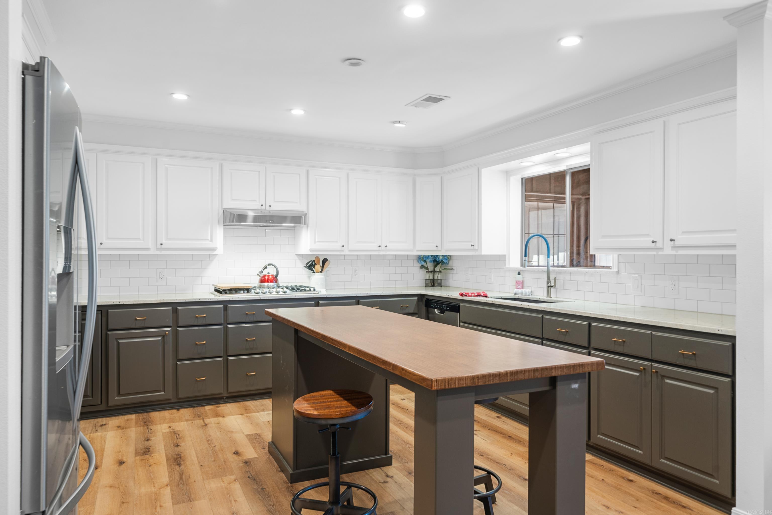 Mount Ida - Residential