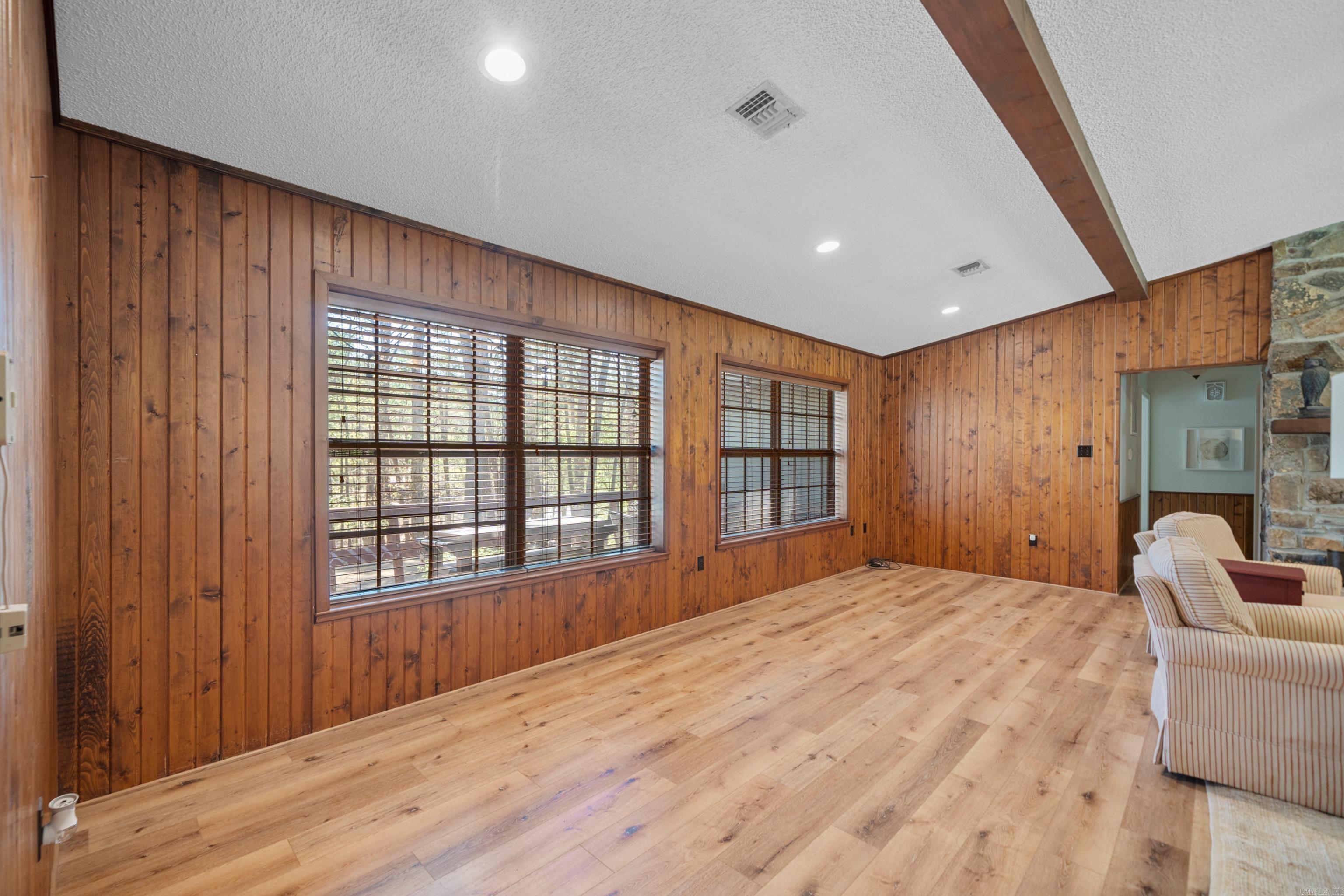 Mount Ida - Residential