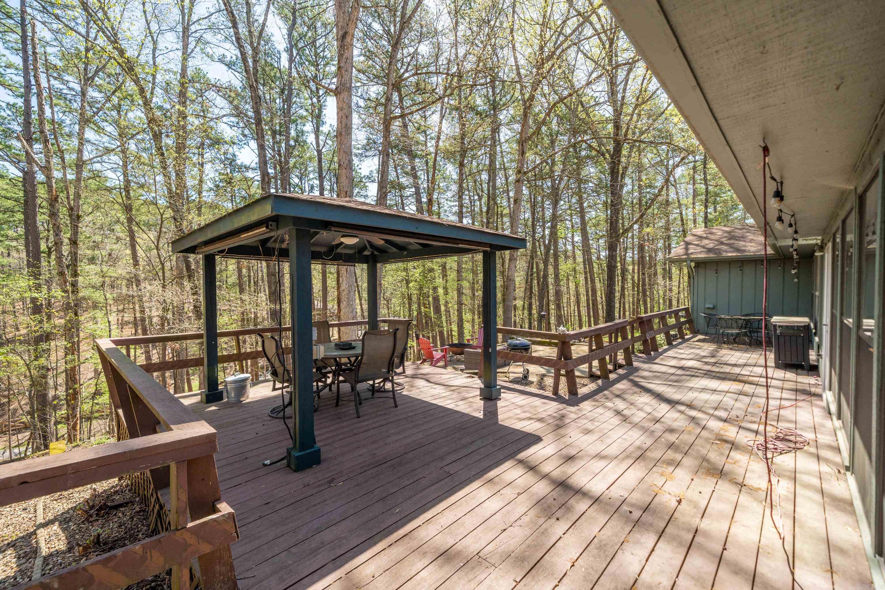 Mount Ida - Residential