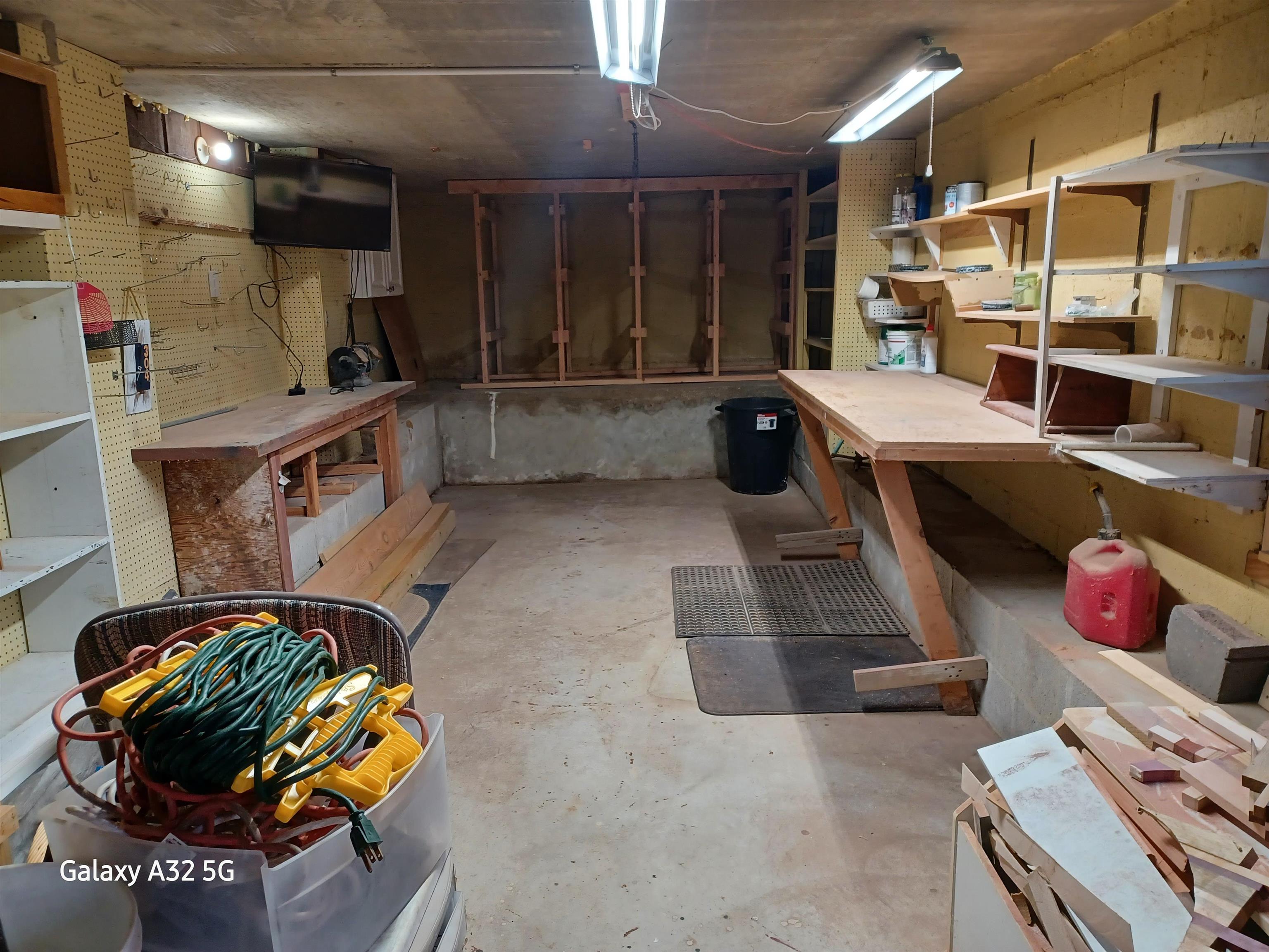 PIONEER VILLAGE MANOR - Residential