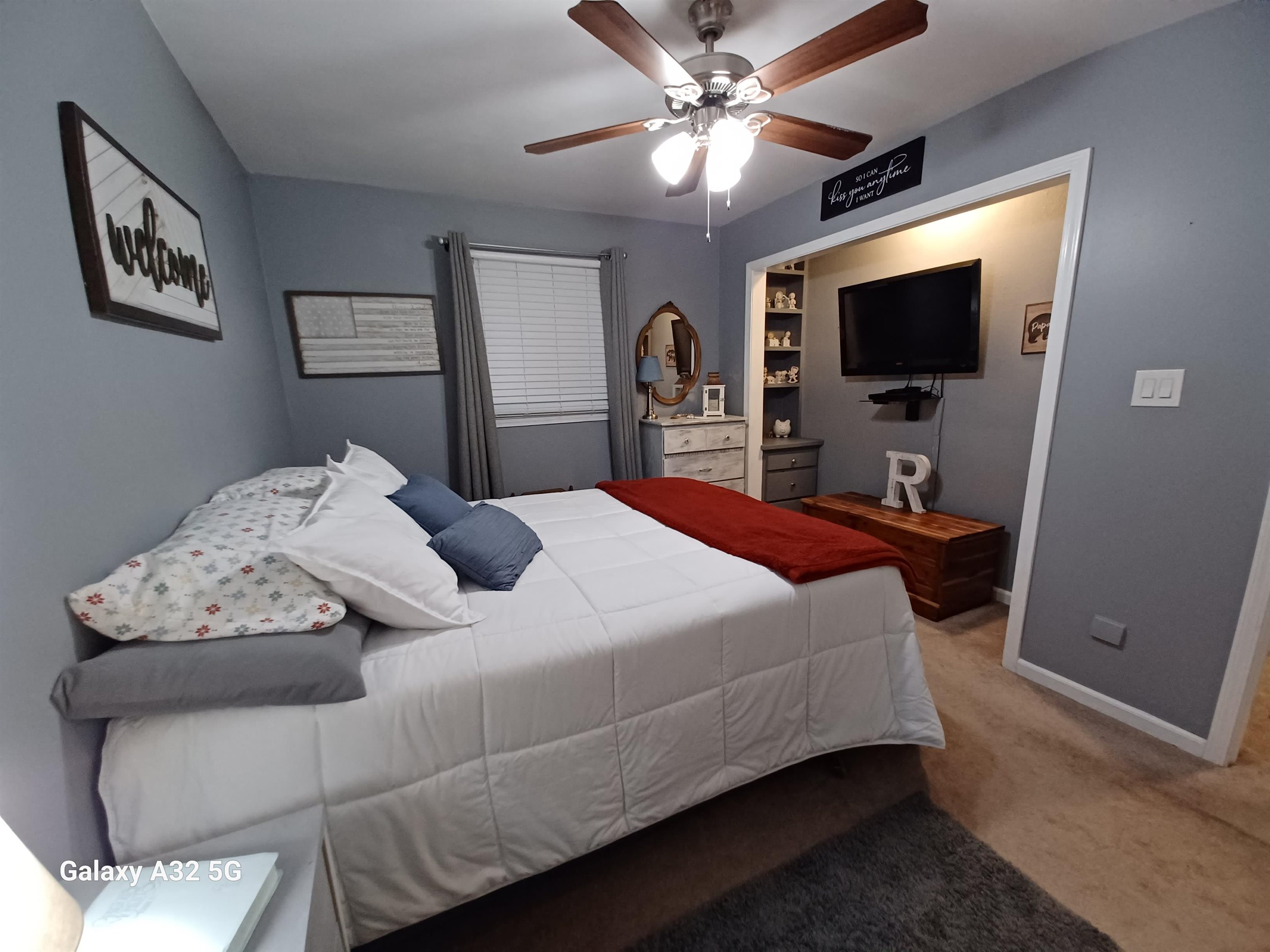 PIONEER VILLAGE MANOR - Residential