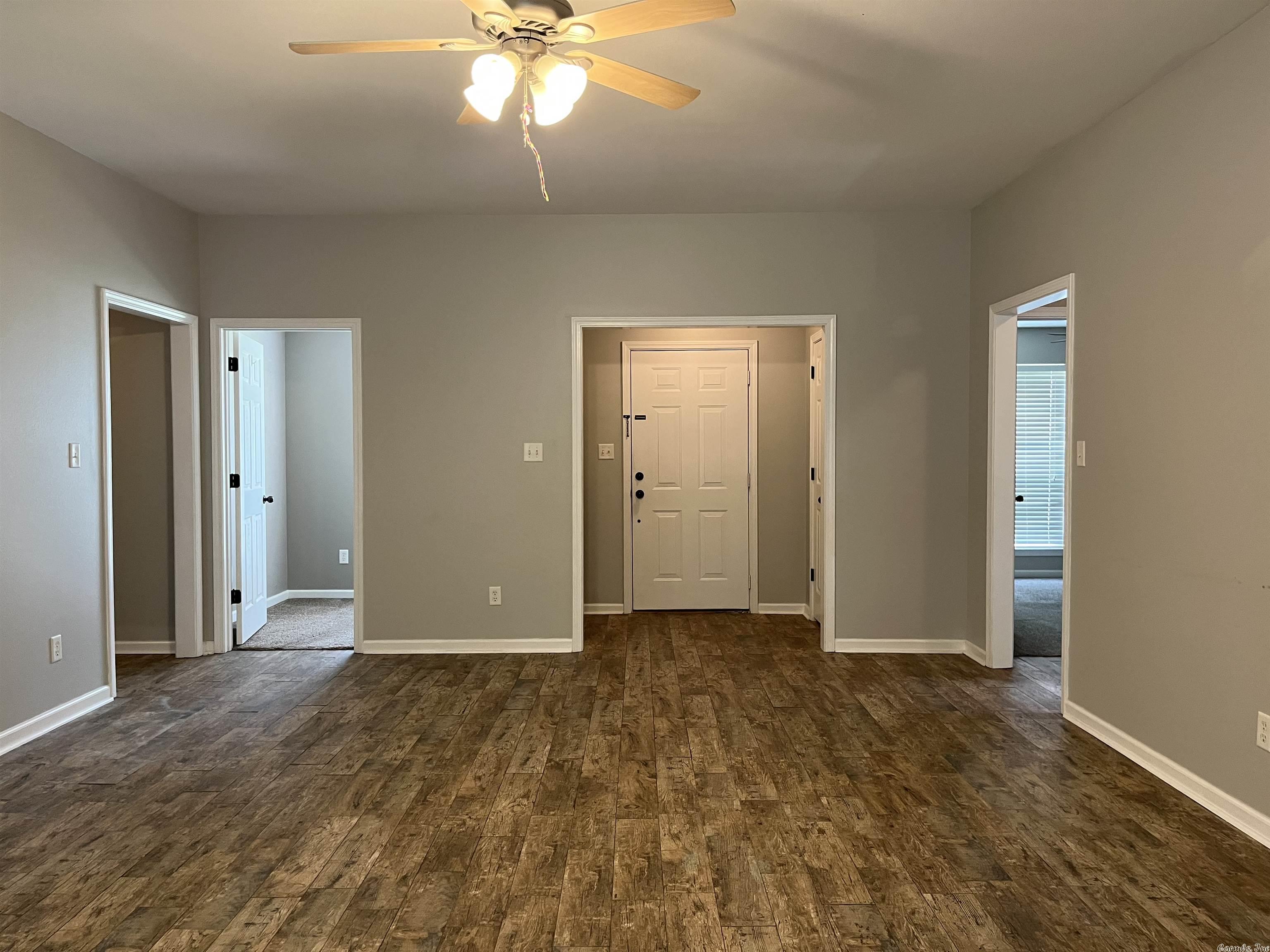 MEADOW CREEK - Residential