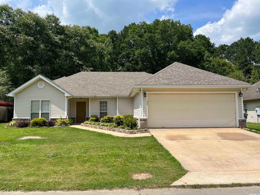 Really nice home in Harmony Grove School District!! Lots of natural light and private back yard! You will love the tile flooring that is in all of the main areas including kitchen, hallways and laundry! It looks like wood plank, but is so much more durable and water/pet resistant. The carpeting in the bedrooms is only 5 years old and is in great condition! Kitchen has been updated with slab granite counter tops, back splash, painted cabinets and drop in sink. The generous primary bedroom has a large bath with separate potty room and TWO closets! Work from home? Need a dedicated office/homework room? This home has it! New roof in 2020! Easy to show!