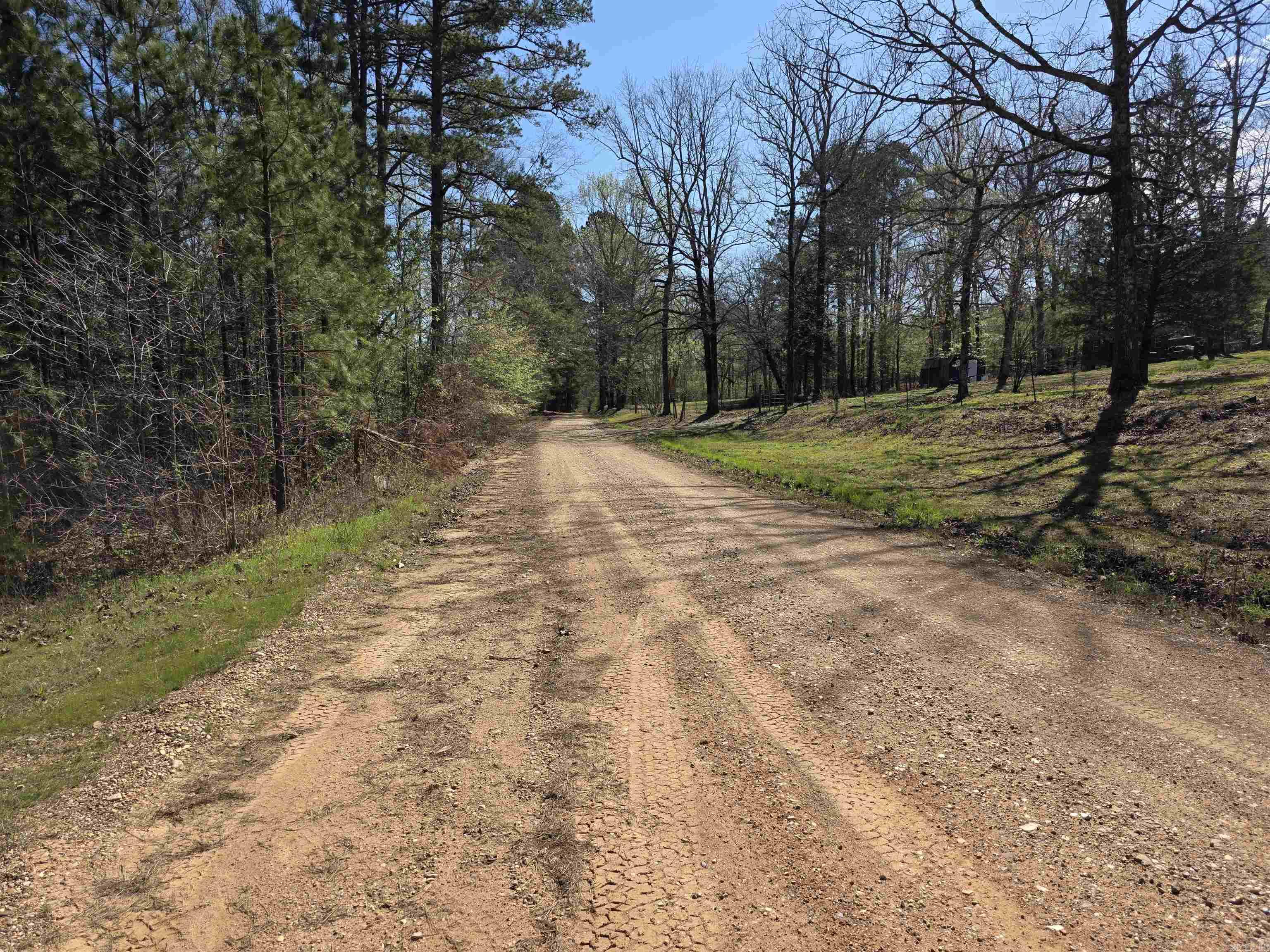 Metes & Bounds - Land