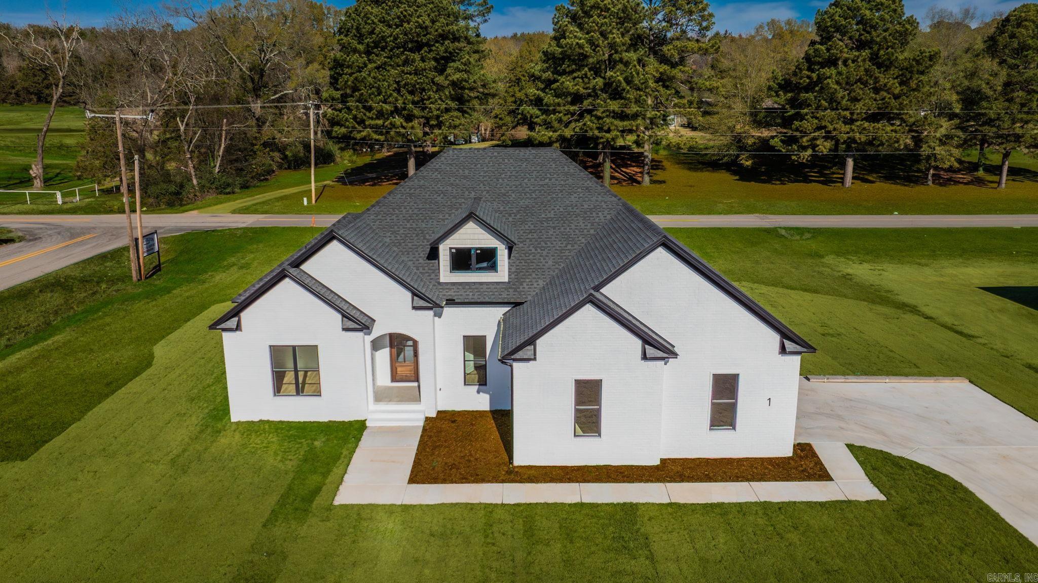 SUNSET LANDING - Residential