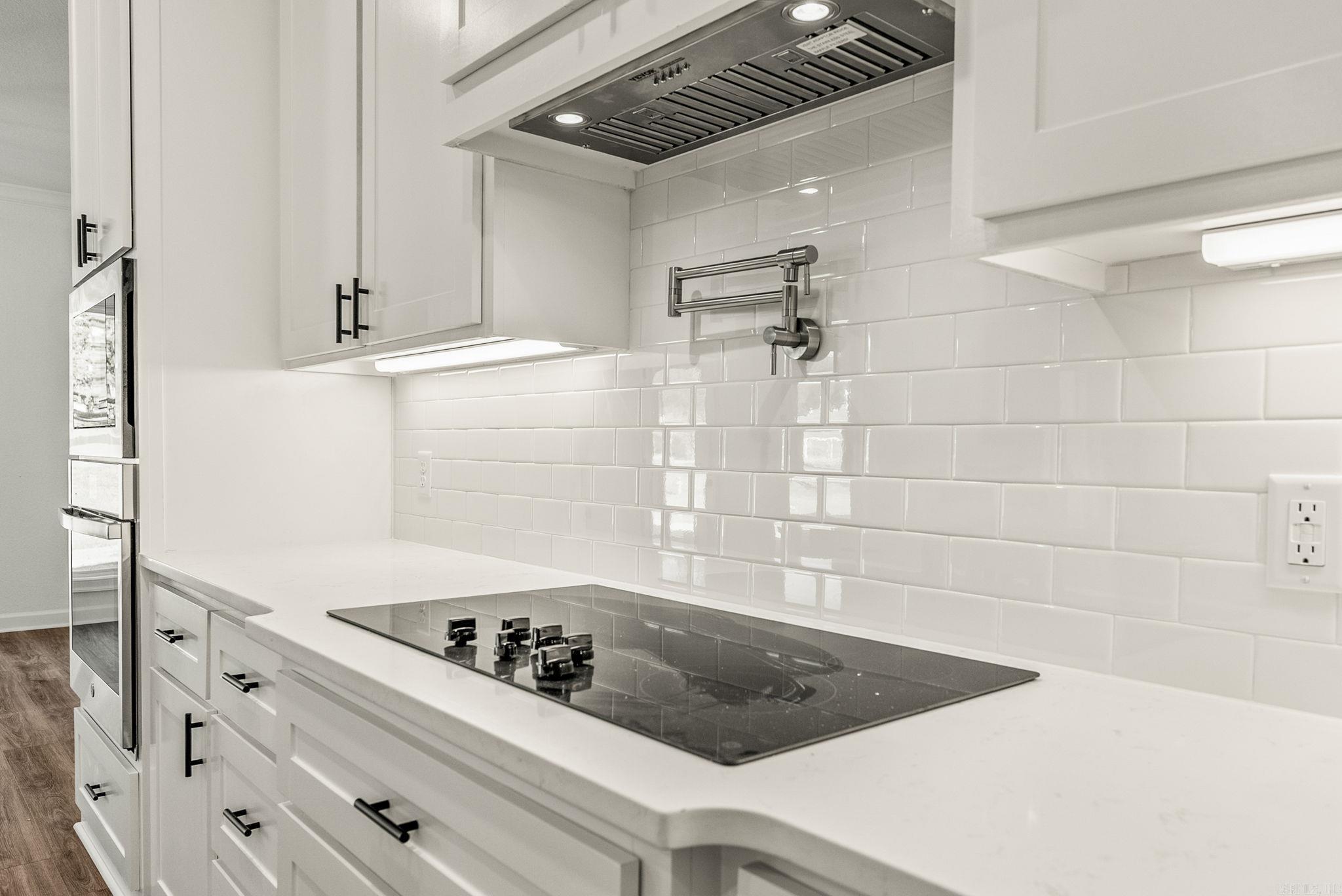 SUNSET LANDING - Residential