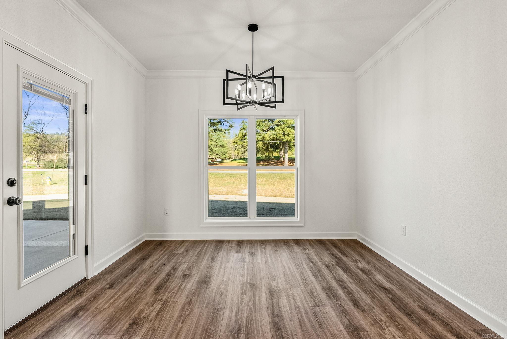 SUNSET LANDING - Residential