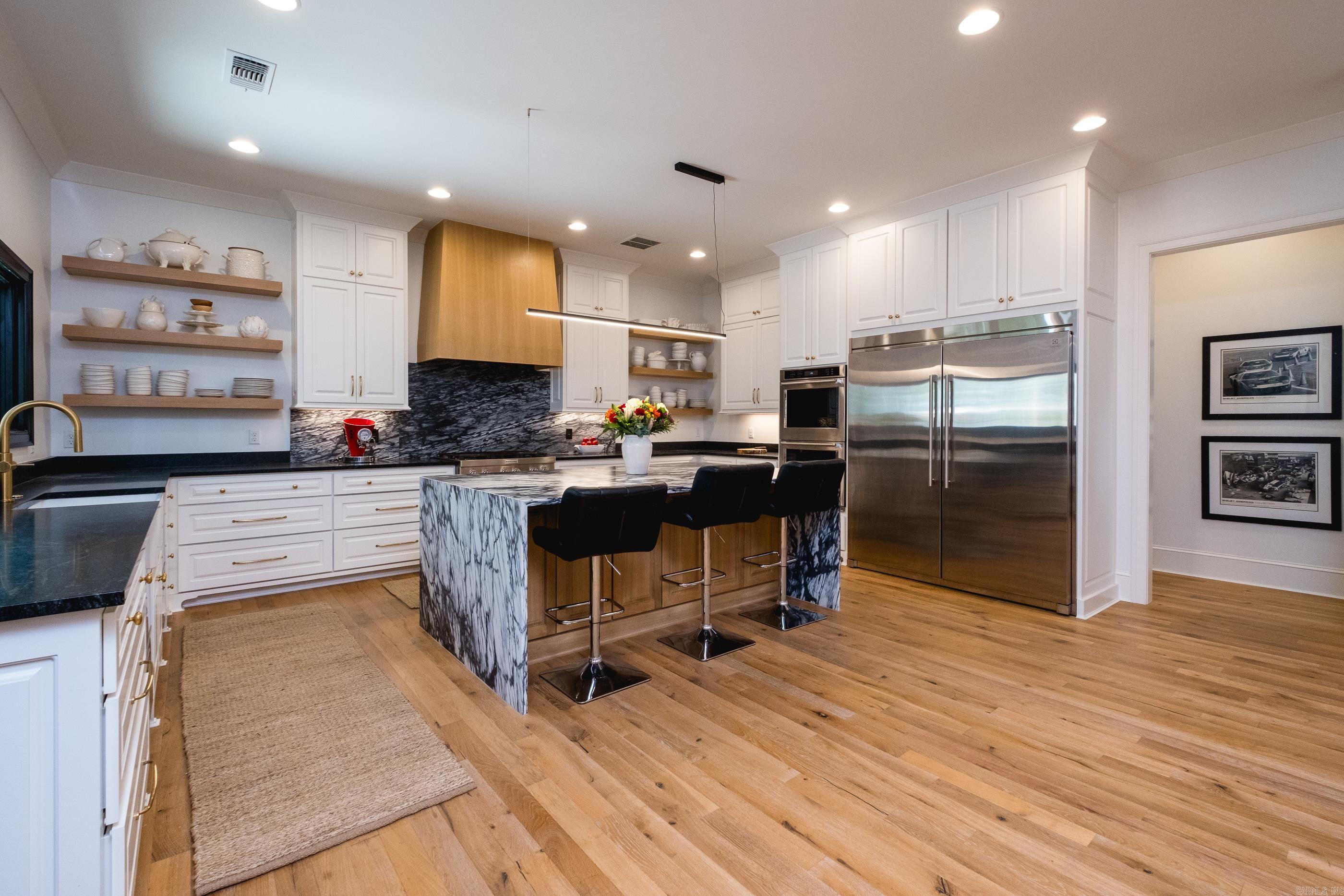 CHENAL VALLEY "FALSTONE COURT" - Residential