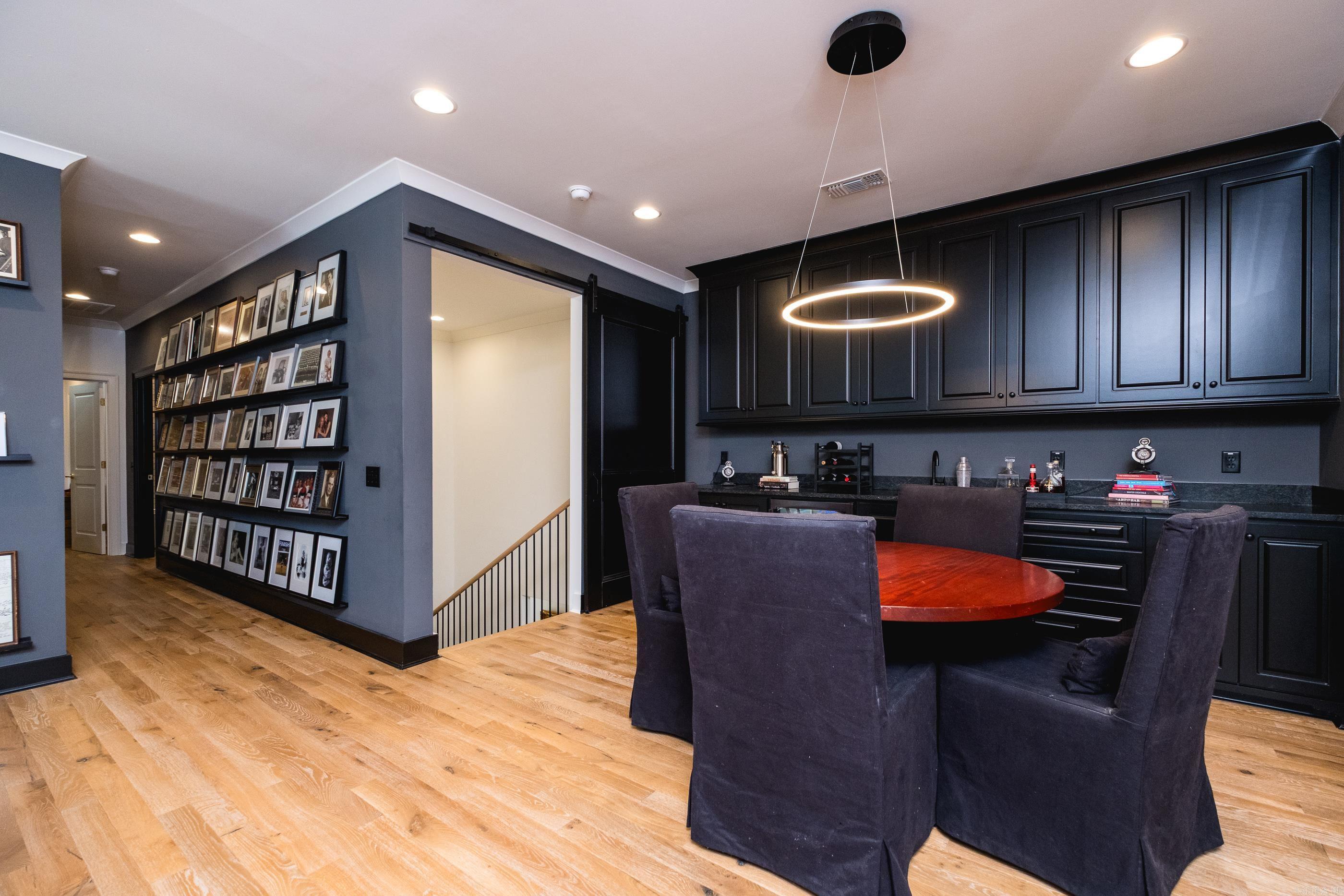 CHENAL VALLEY "FALSTONE COURT" - Residential