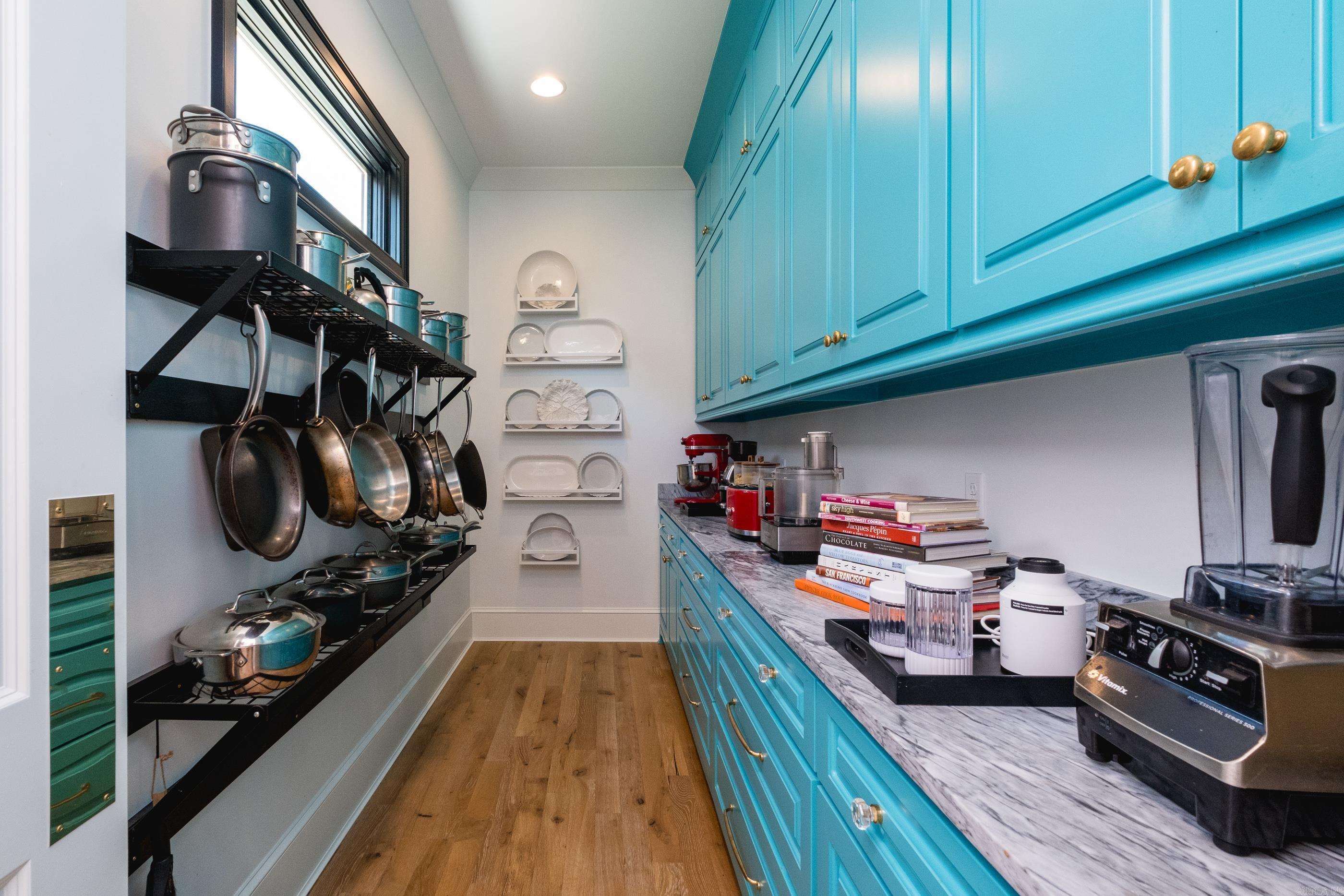 CHENAL VALLEY "FALSTONE COURT" - Residential