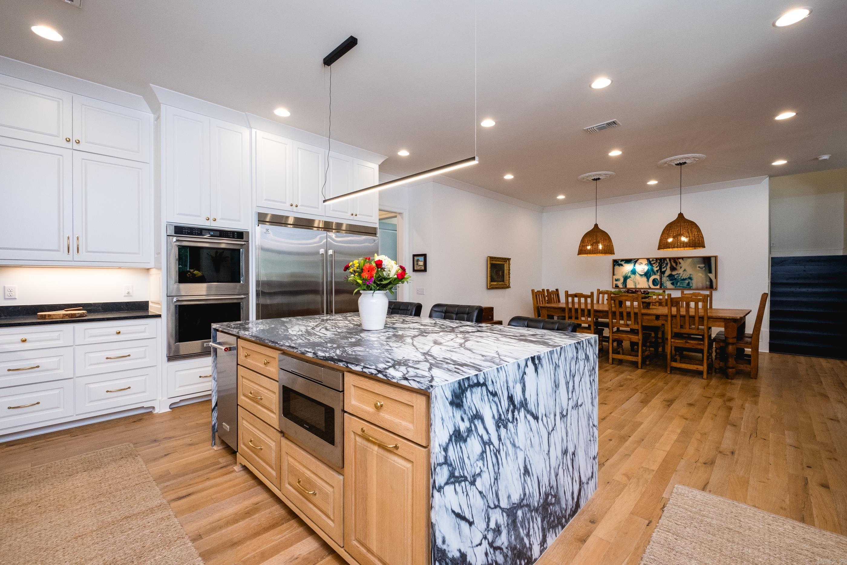 CHENAL VALLEY "FALSTONE COURT" - Residential