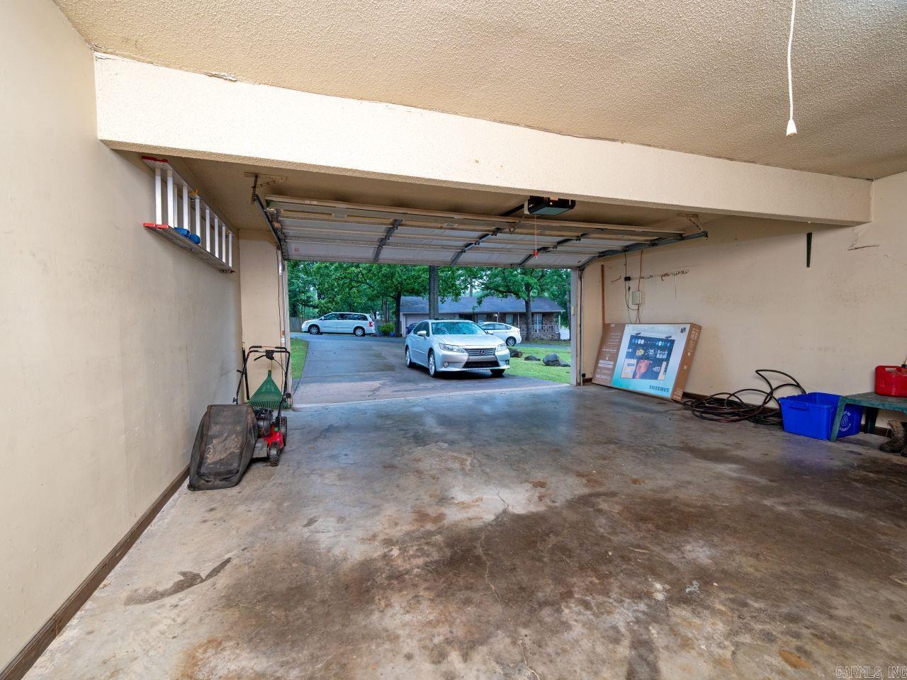 KINGSPARK TO COOK MTN VIL - Residential