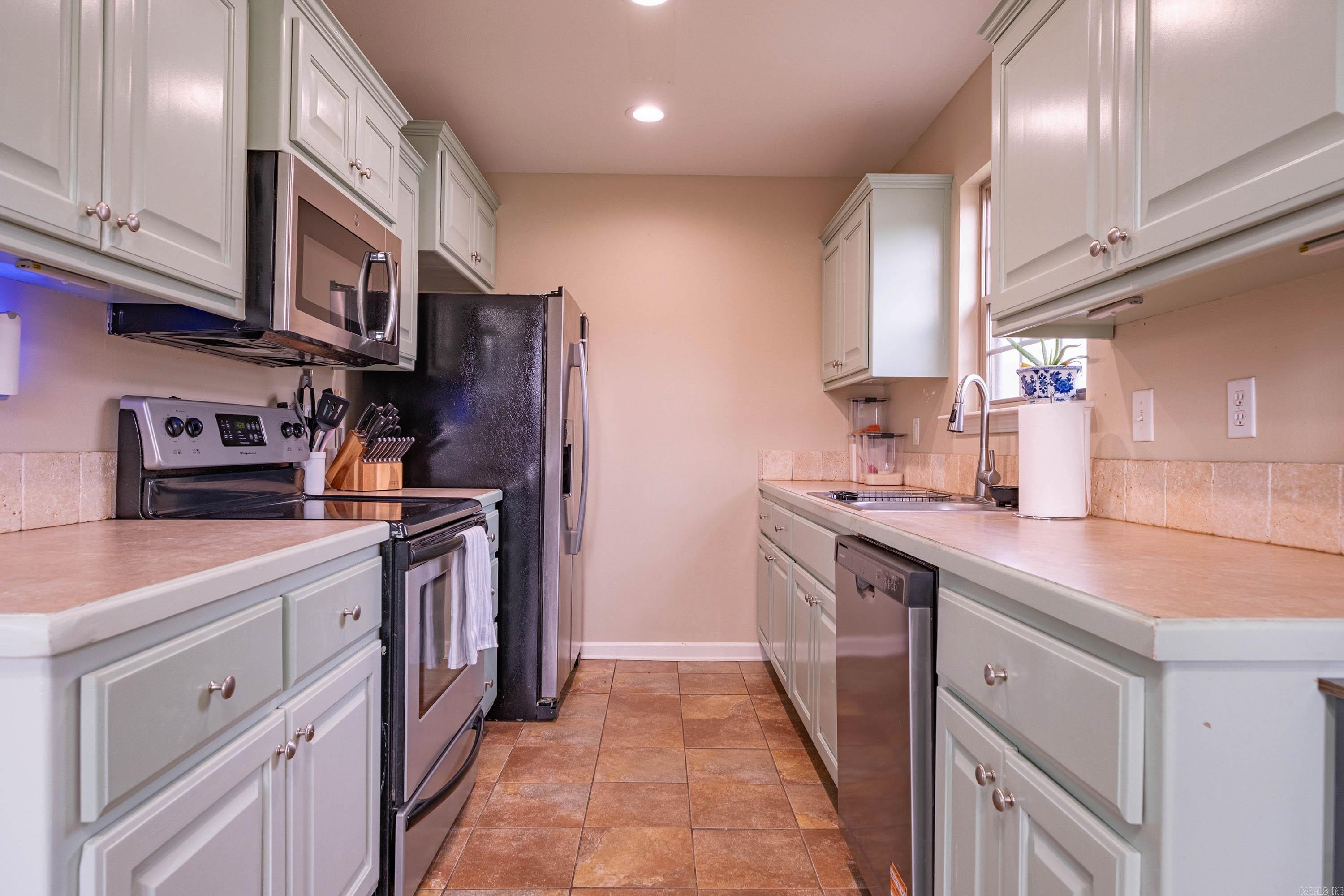 SOUTHFORK S/D - Residential