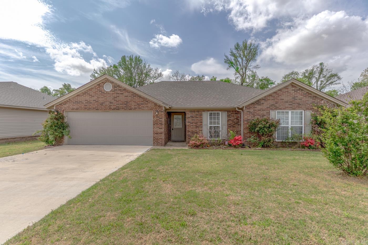 WINDSOR LANDING - Residential