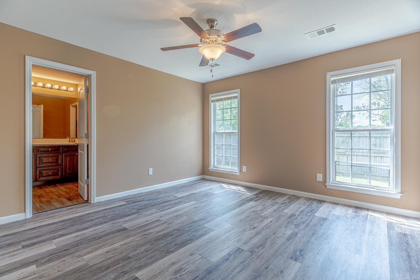 WINDSOR LANDING - Residential