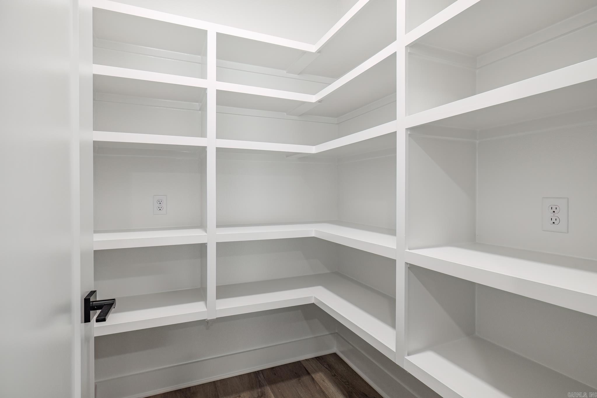 Estrella - Residential