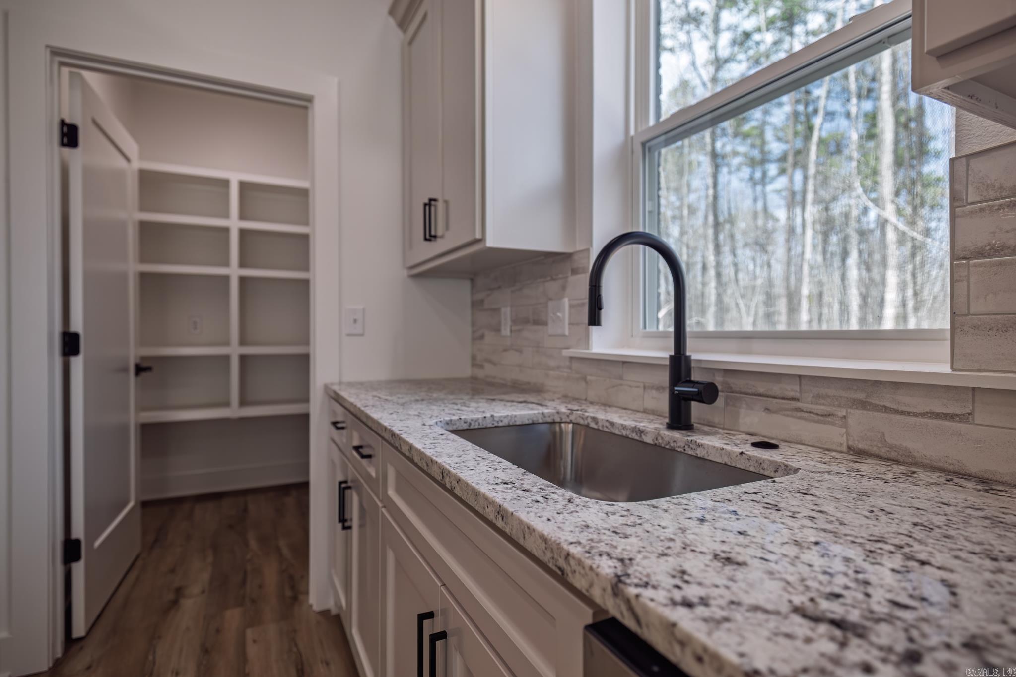 Estrella - Residential