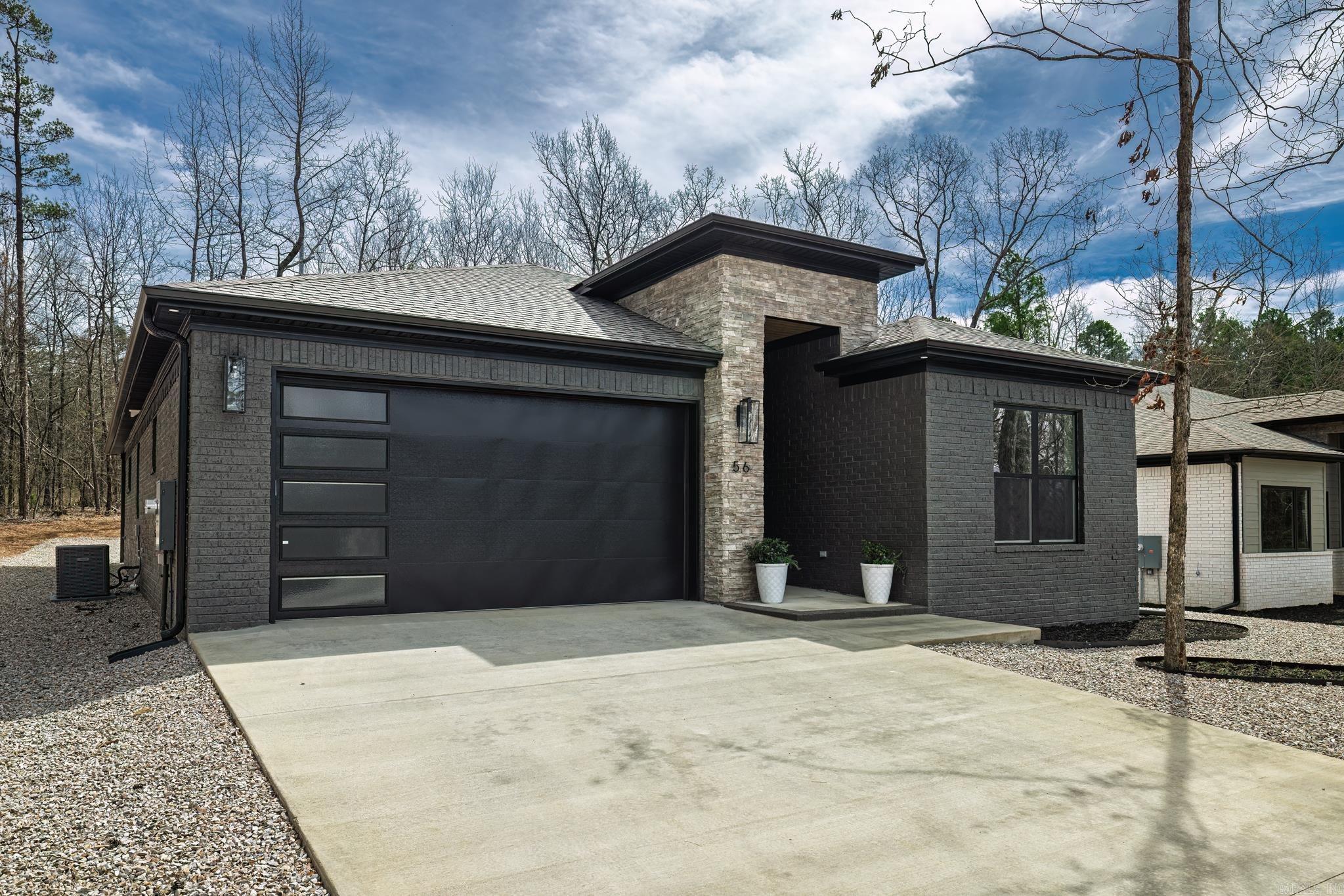 Estrella - Residential