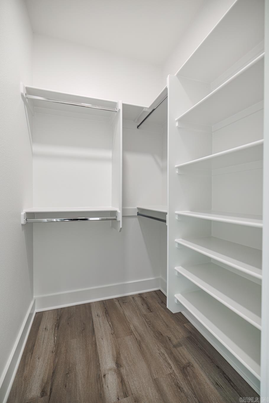 Estrella - Residential