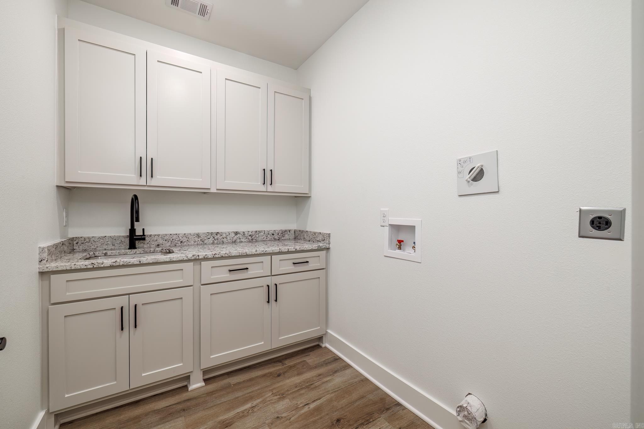 Estrella - Residential