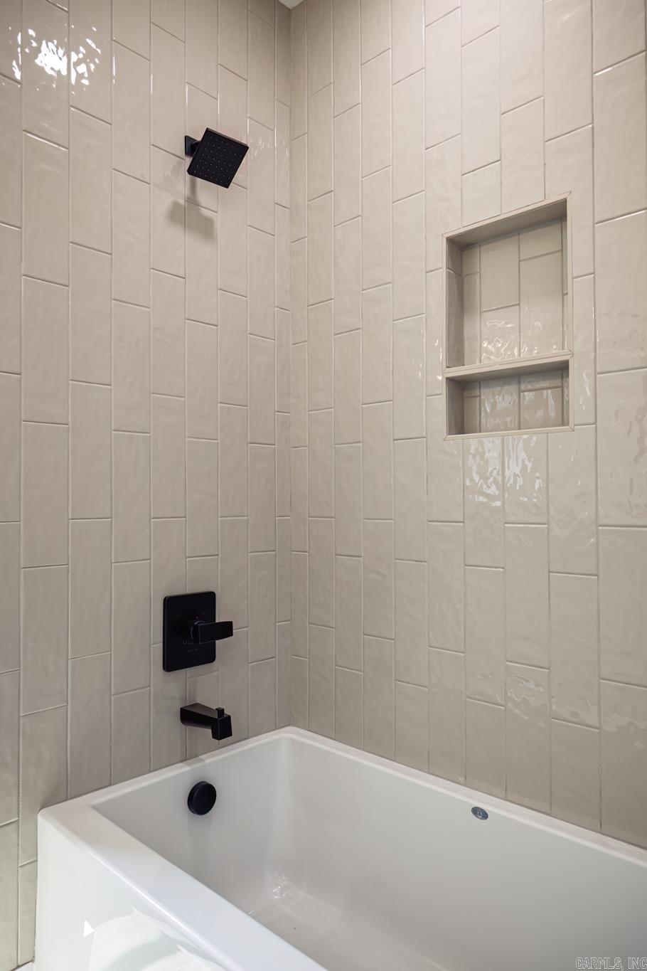 Estrella - Residential