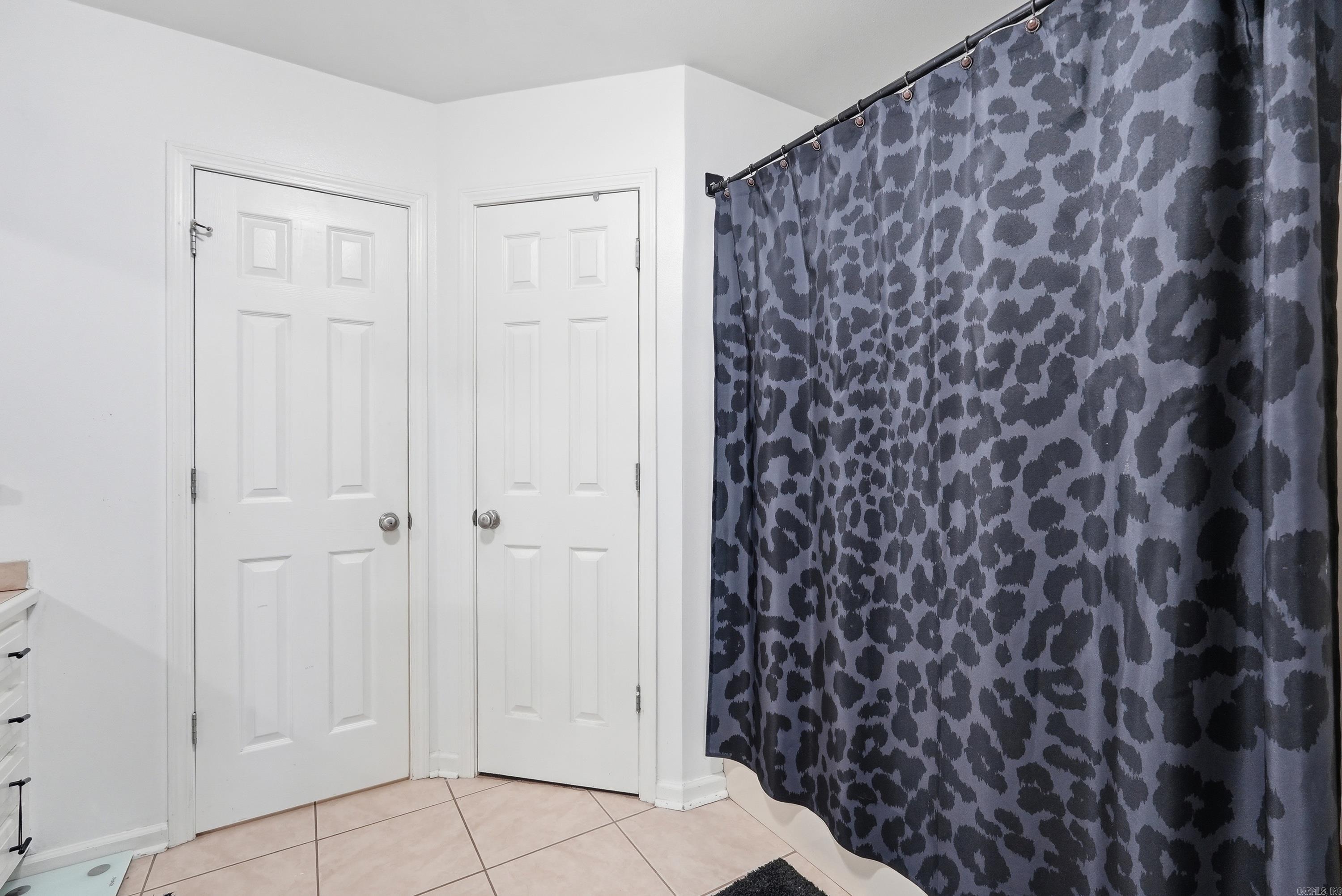 FREDERICK PLACE - Residential