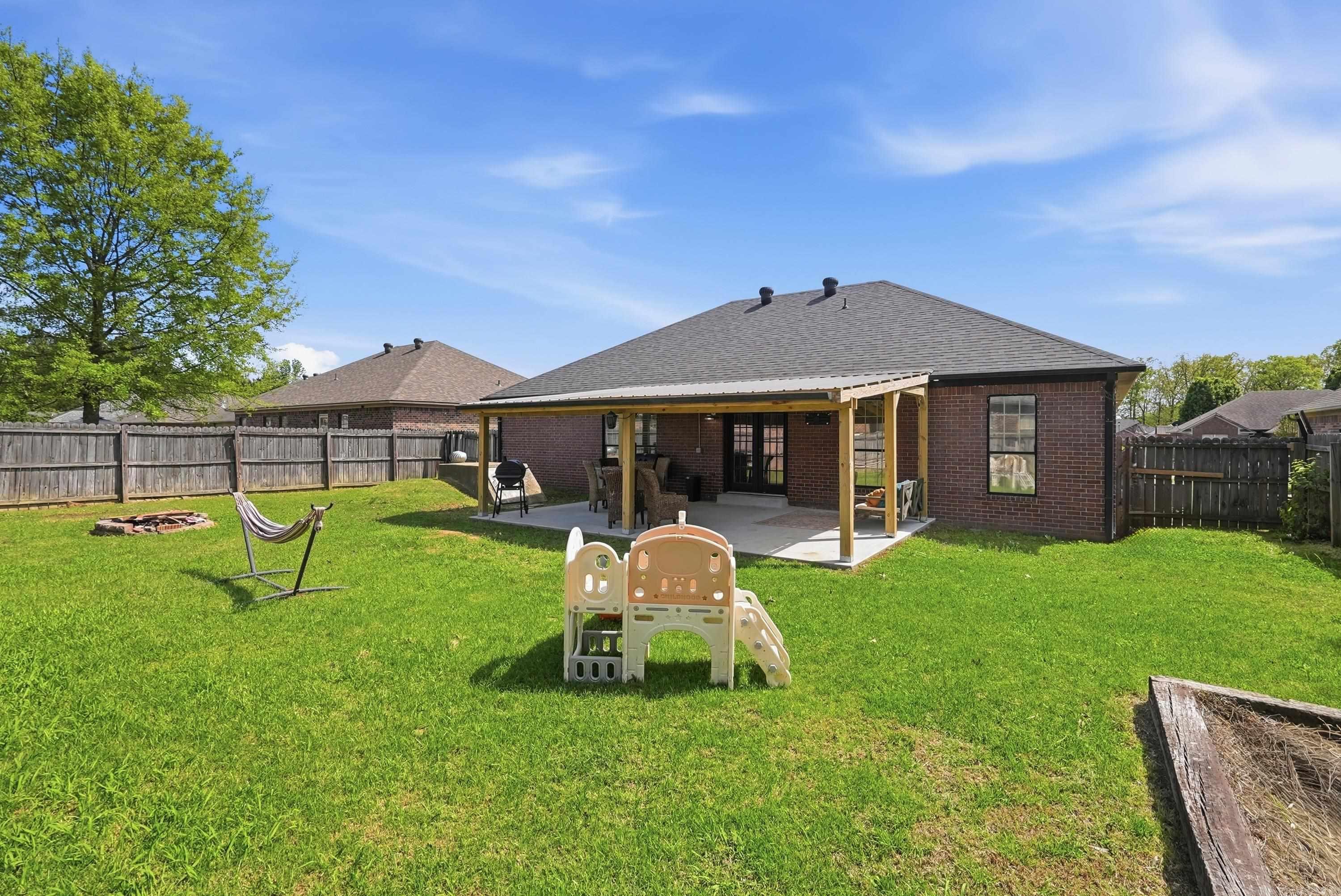 FREDERICK PLACE - Residential