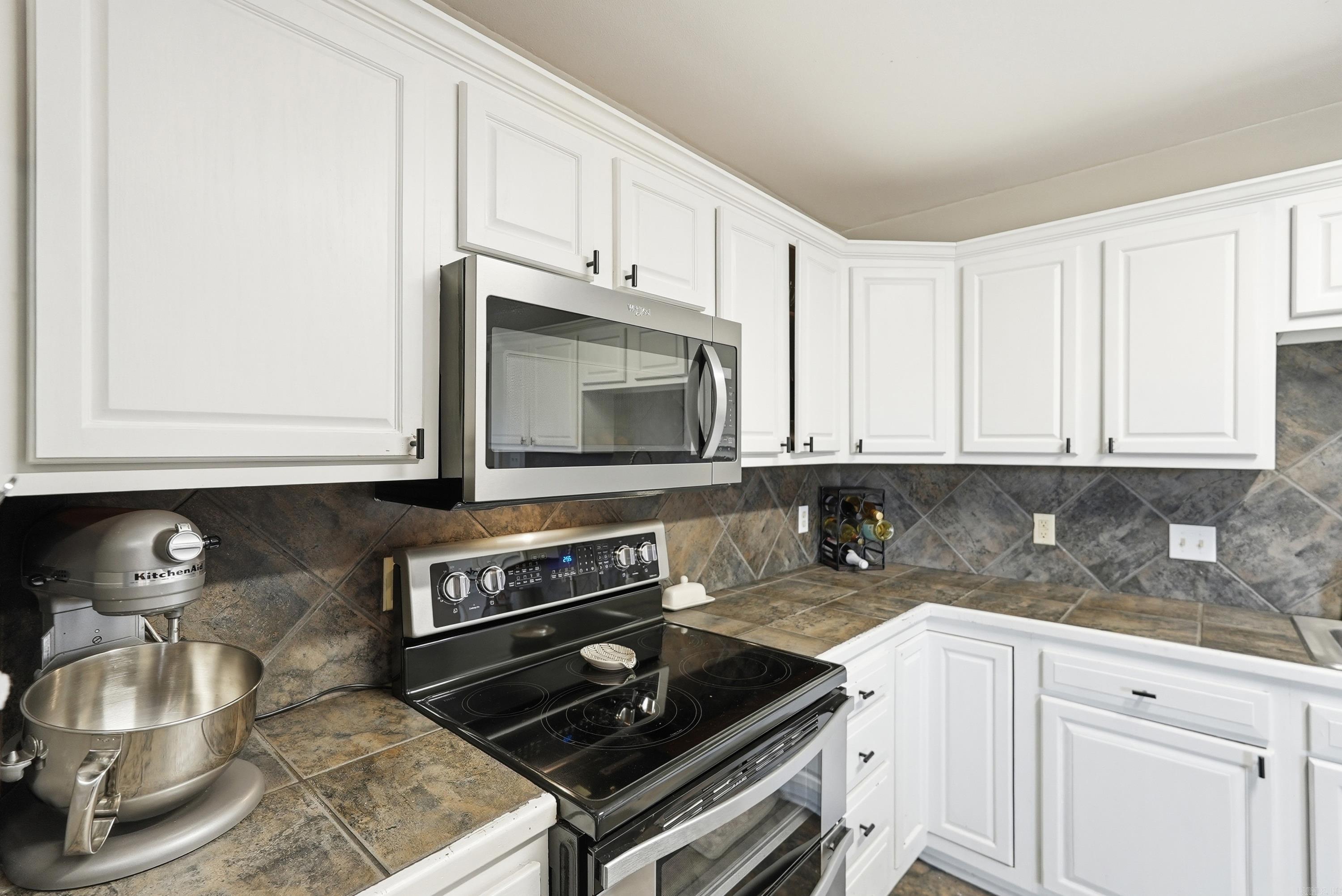 FREDERICK PLACE - Residential