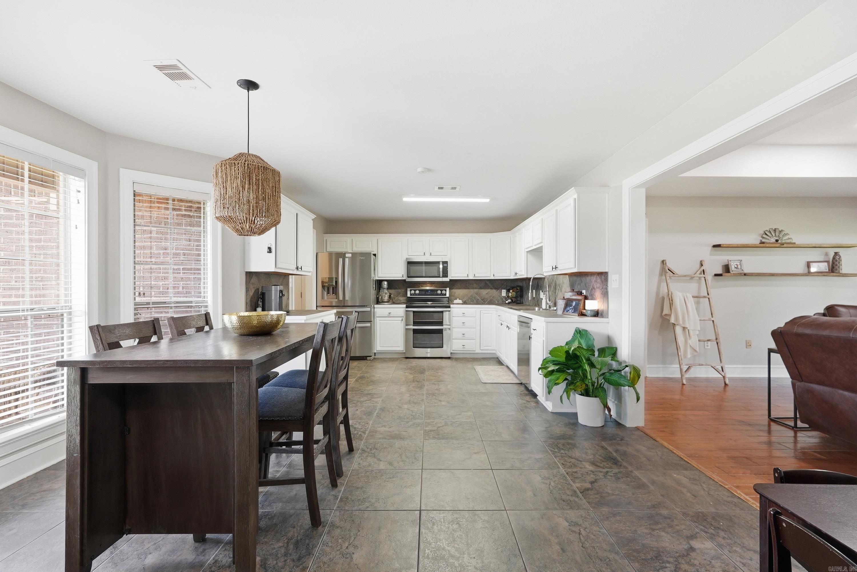 FREDERICK PLACE - Residential