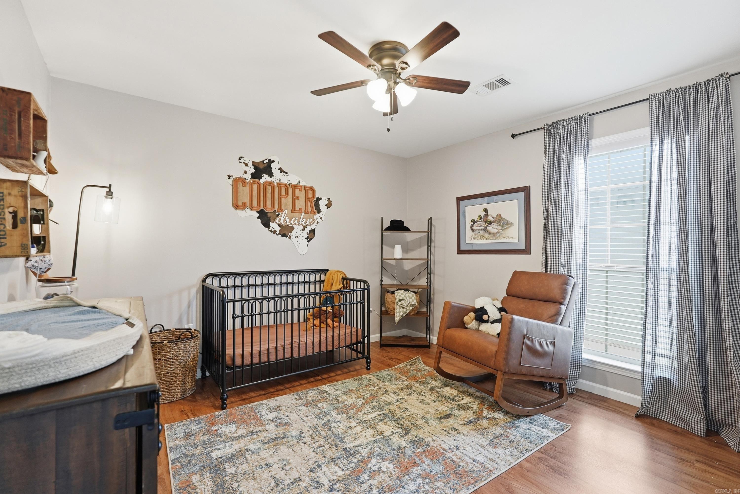 FREDERICK PLACE - Residential