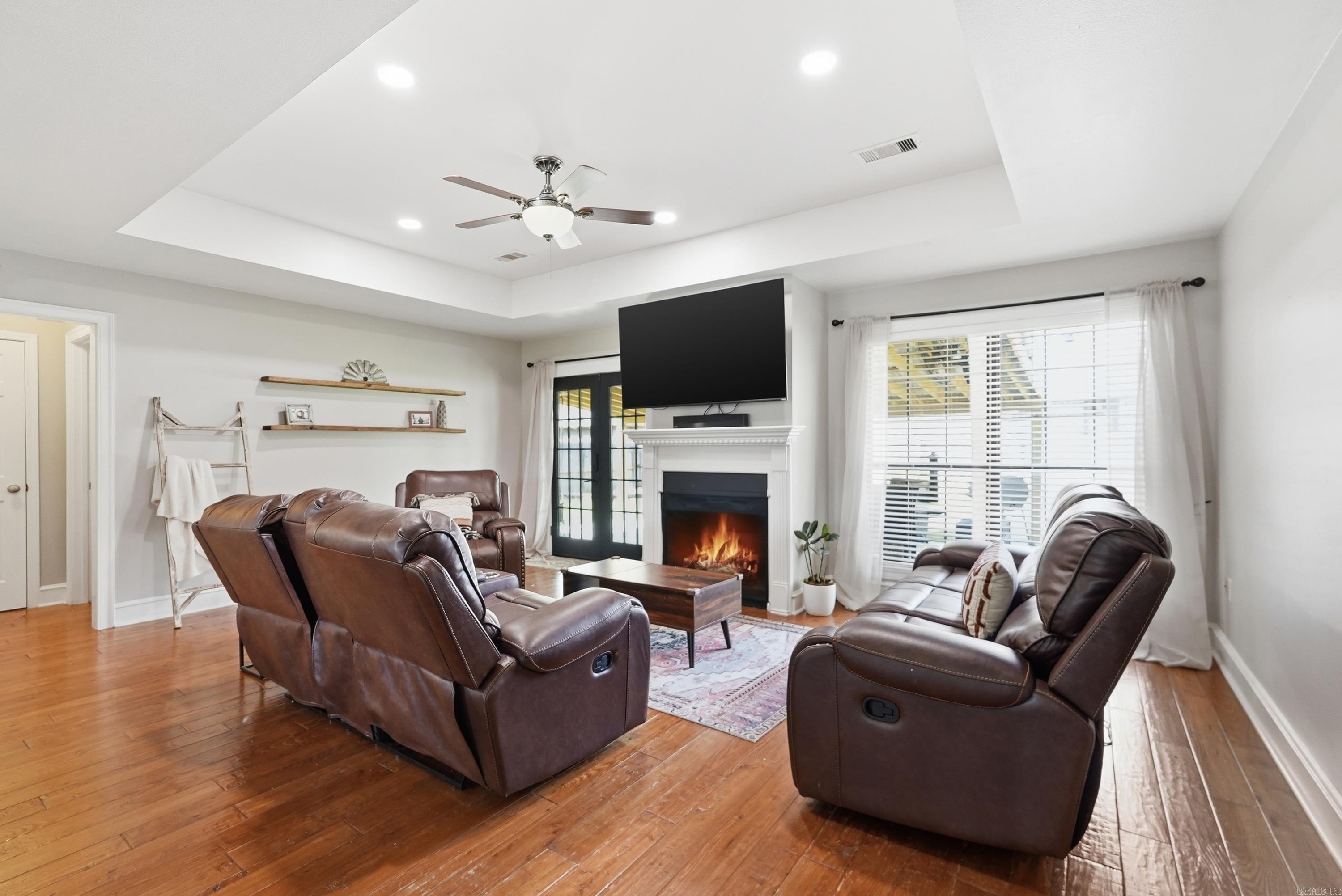 FREDERICK PLACE - Residential