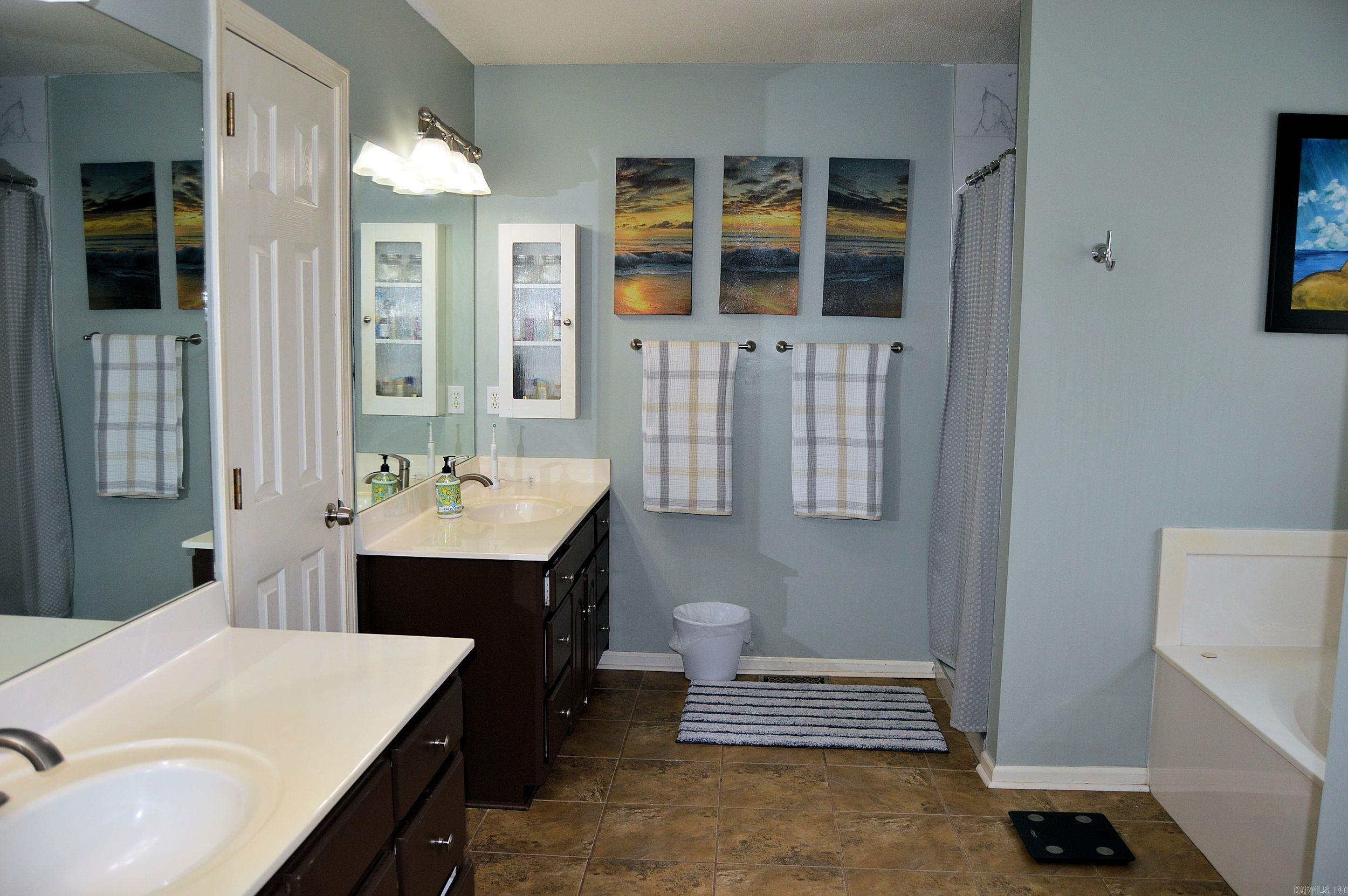 NORTH RIDGE ADDN - Residential