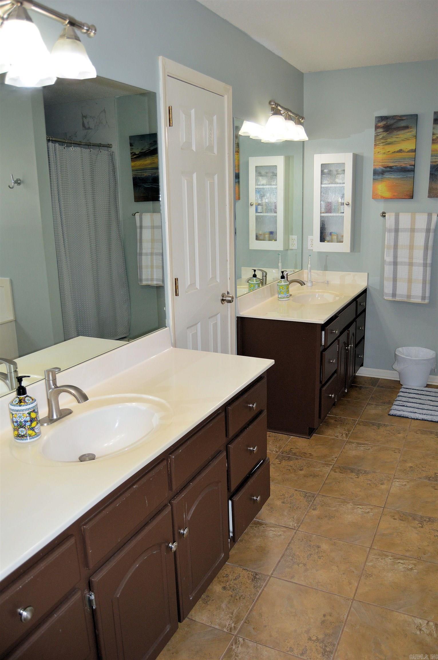 NORTH RIDGE ADDN - Residential